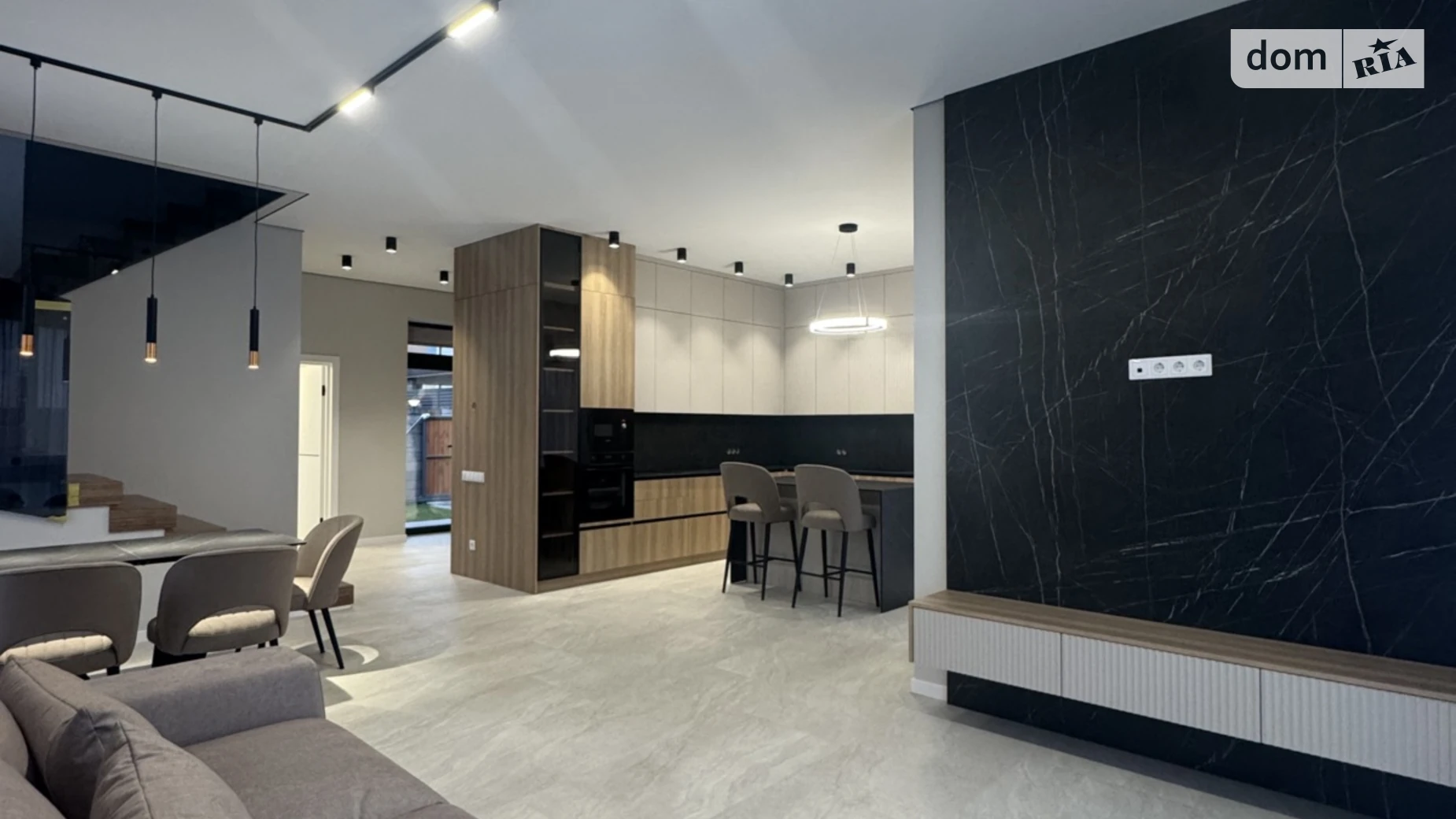 Продается дом на 2 этажа 140 кв. м с балконом, цена: 420000 $ - фото 5