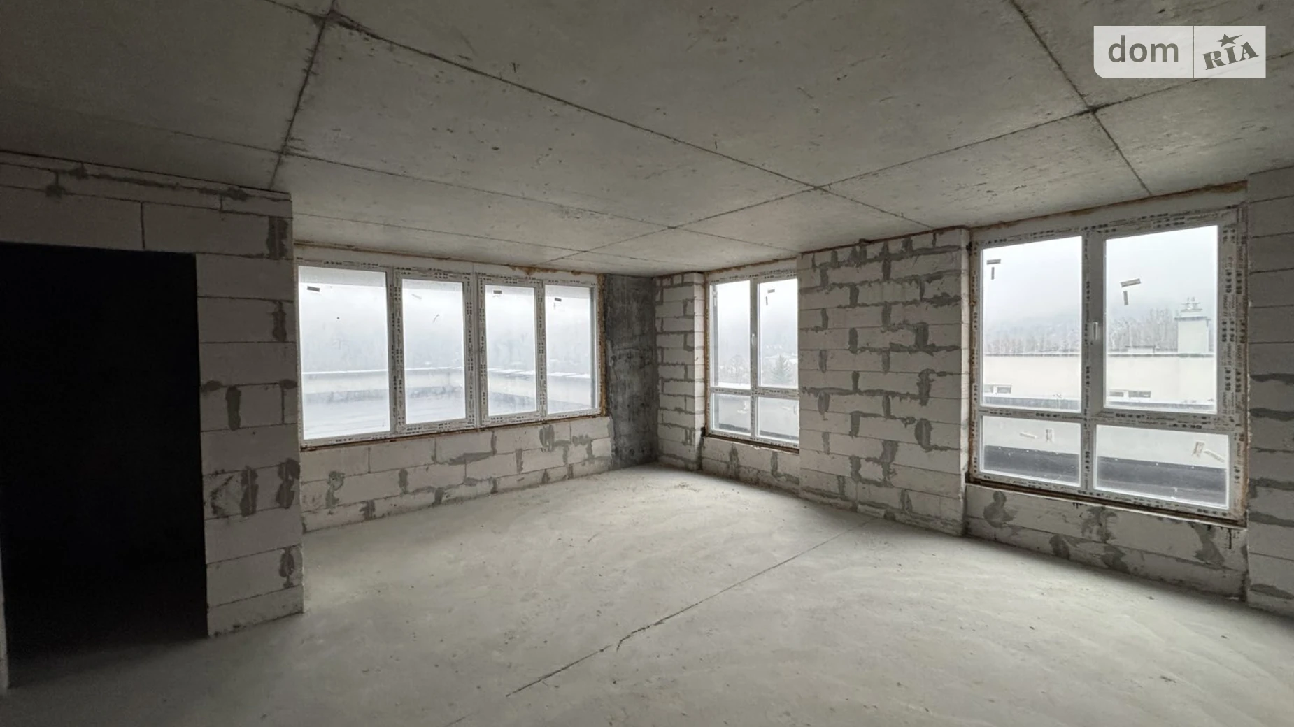 Продается 3-комнатная квартира 197 кв. м в Кременце, ул. Дубенская - фото 4