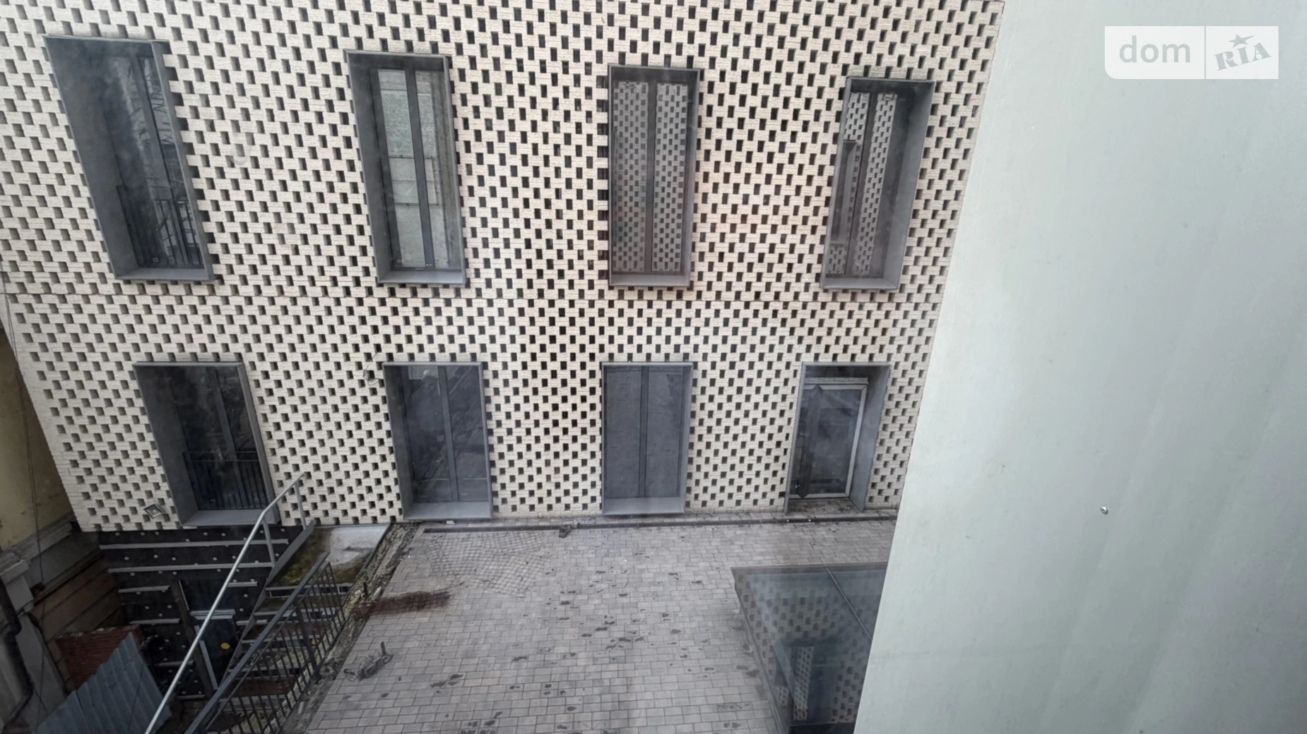 Продается офис 158.8 кв. м в бизнес-центре, цена: 555800 $ - фото 5