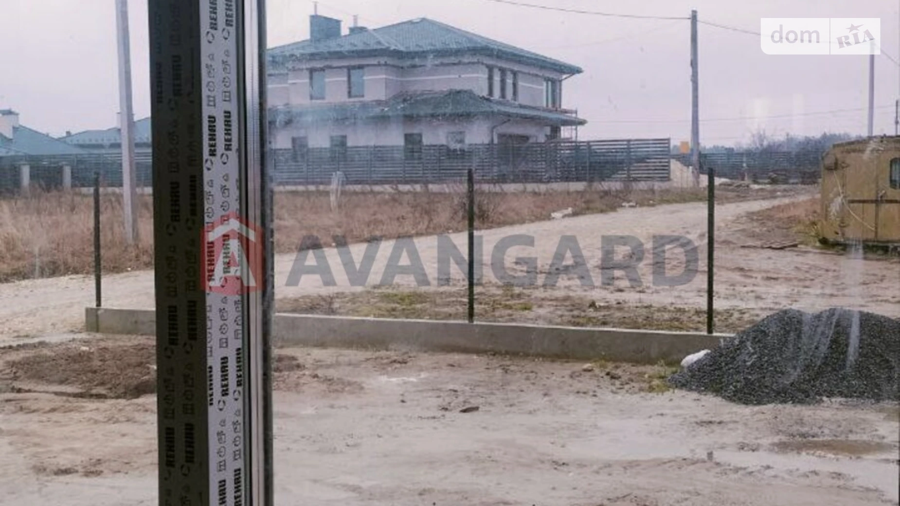 Продается дом на 2 этажа 145 кв. м с участком, цена: 149000 $ - фото 5