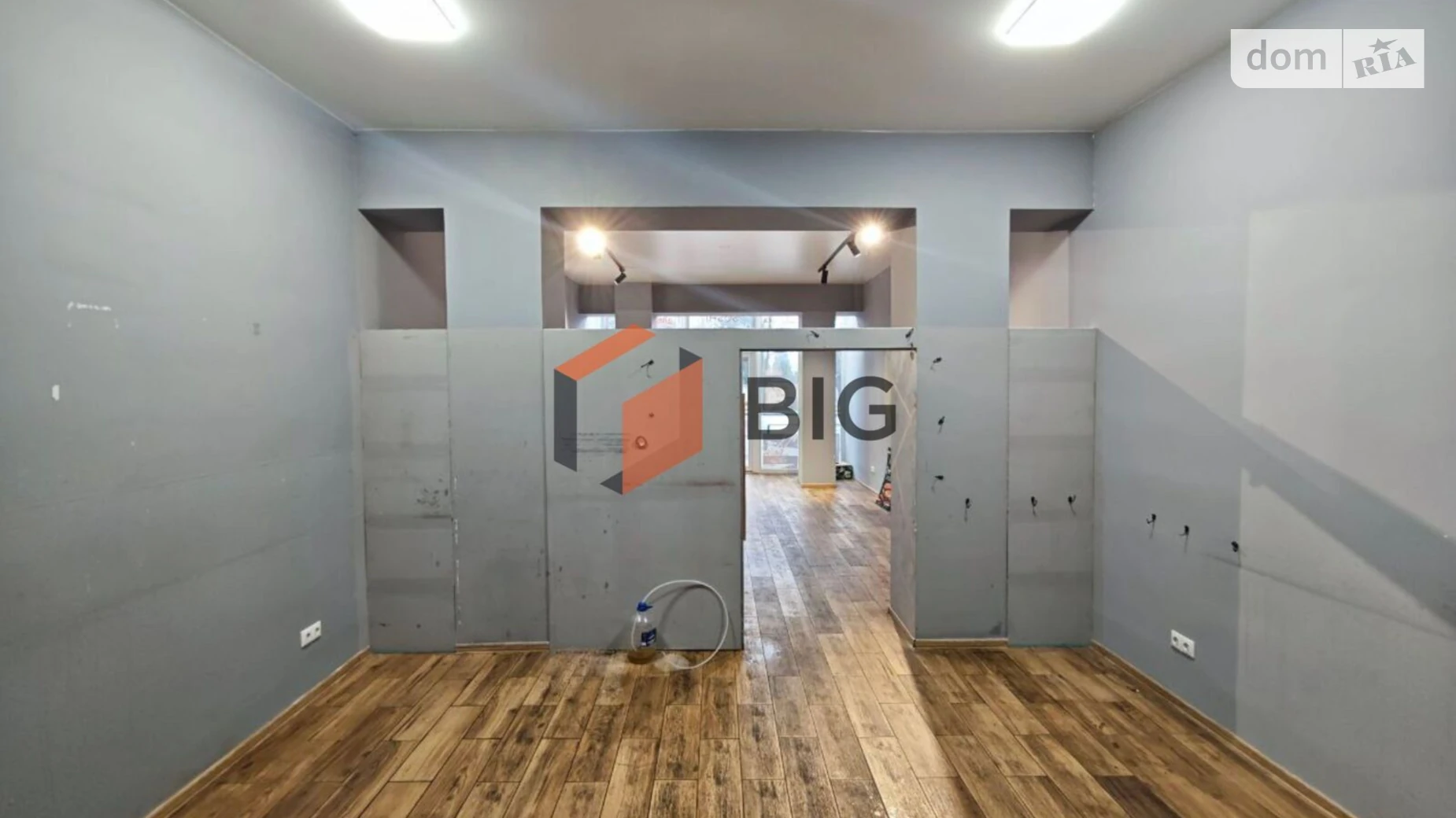 Здається в оренду приміщення вільного призначення 56 кв. м в 5-поверховій будівлі, цена: 19000 грн - фото 4