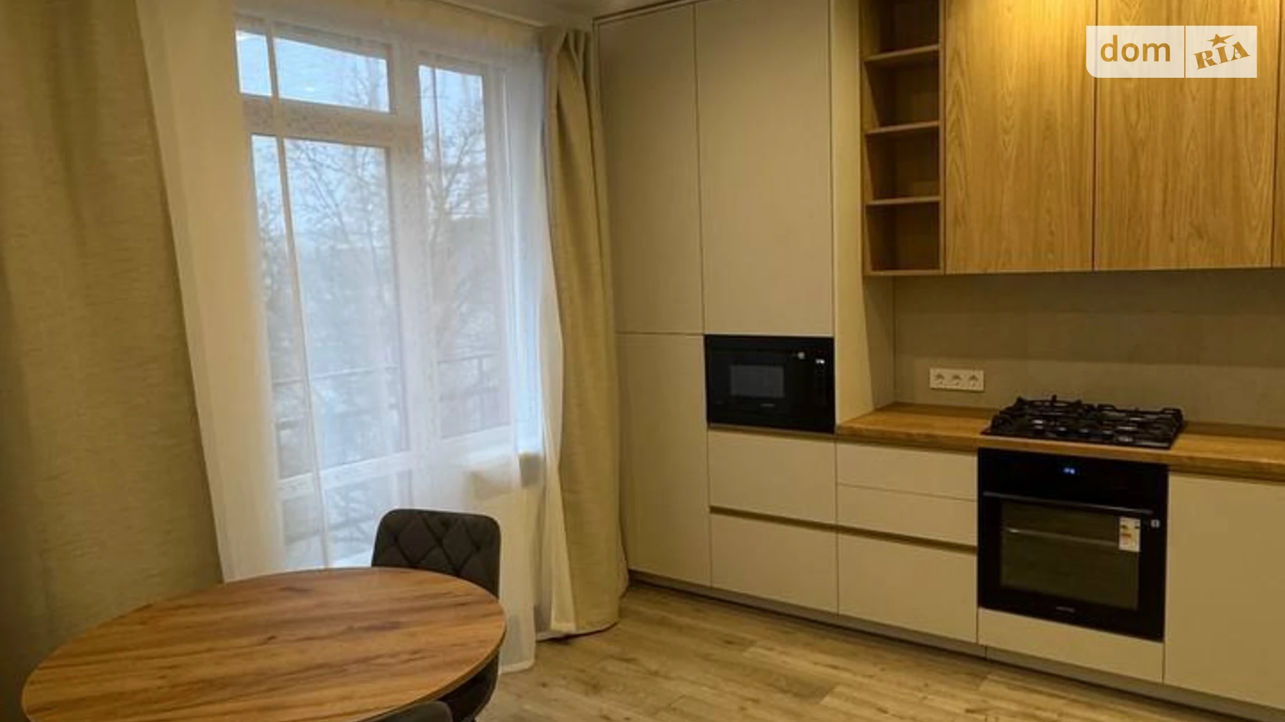 Сдается в аренду 1-комнатная квартира 50 кв. м в Львове, ул. Торфяная - фото 2