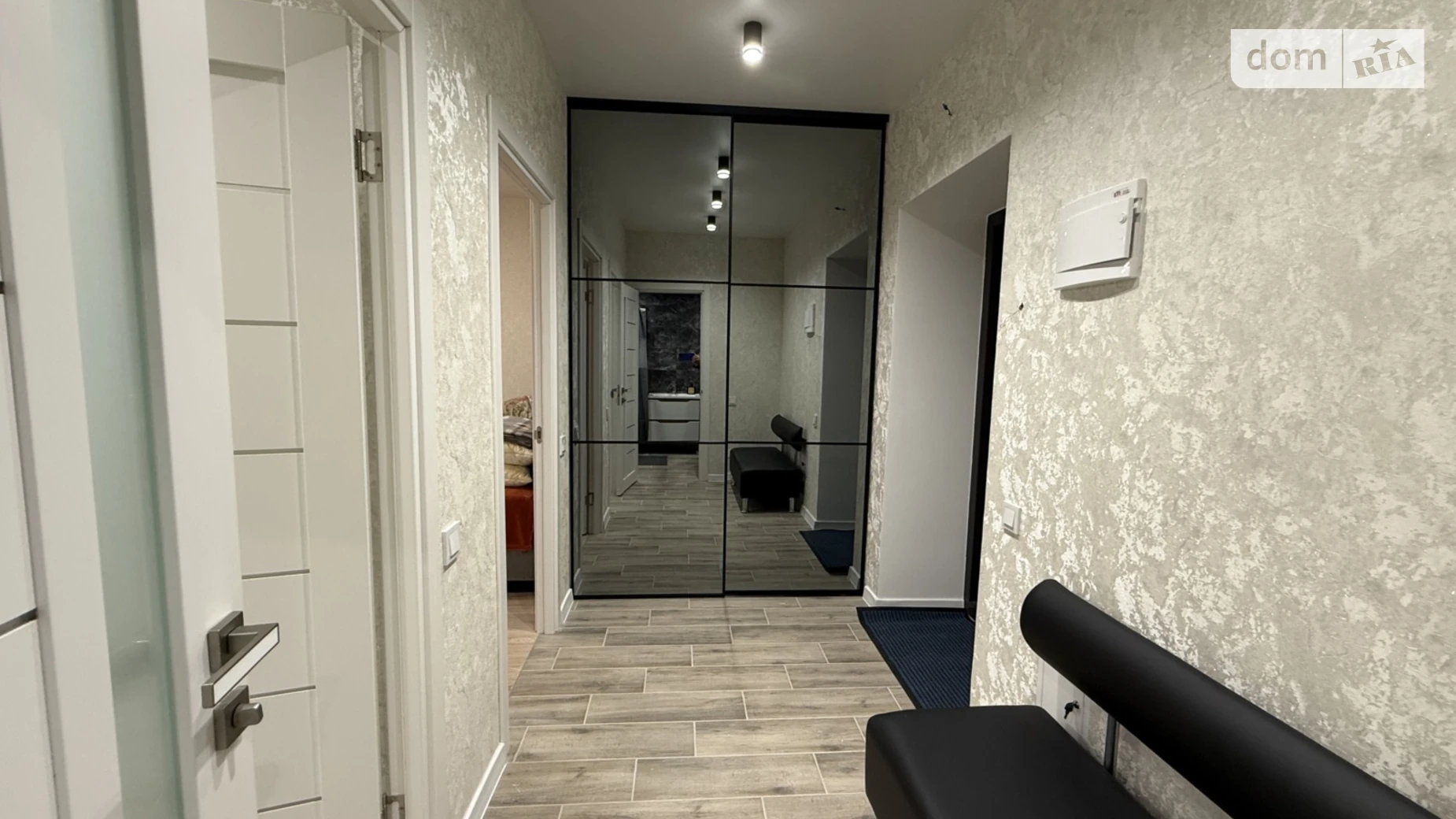 Продается 1-комнатная квартира 48.9 кв. м в Виннице, ул. Тимофеевская - фото 2