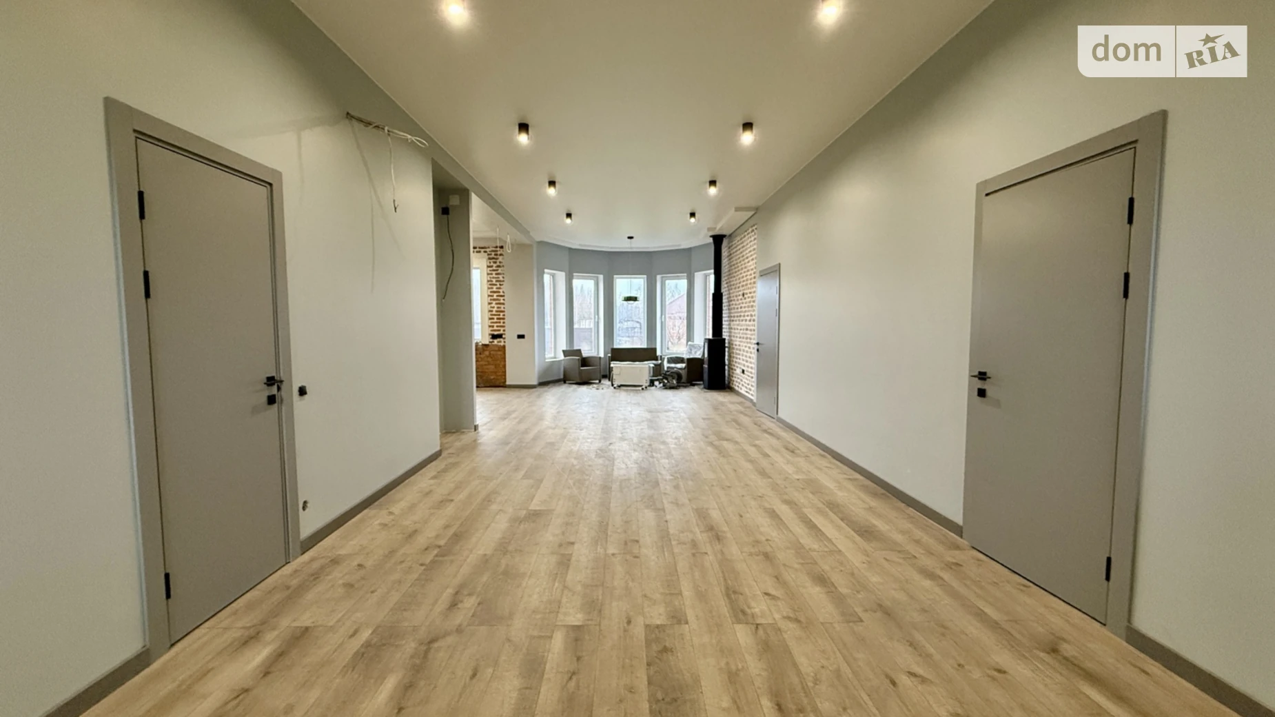 Продается дом на 2 этажа 193.3 кв. м с мансардой, цена: 115000 $ - фото 2