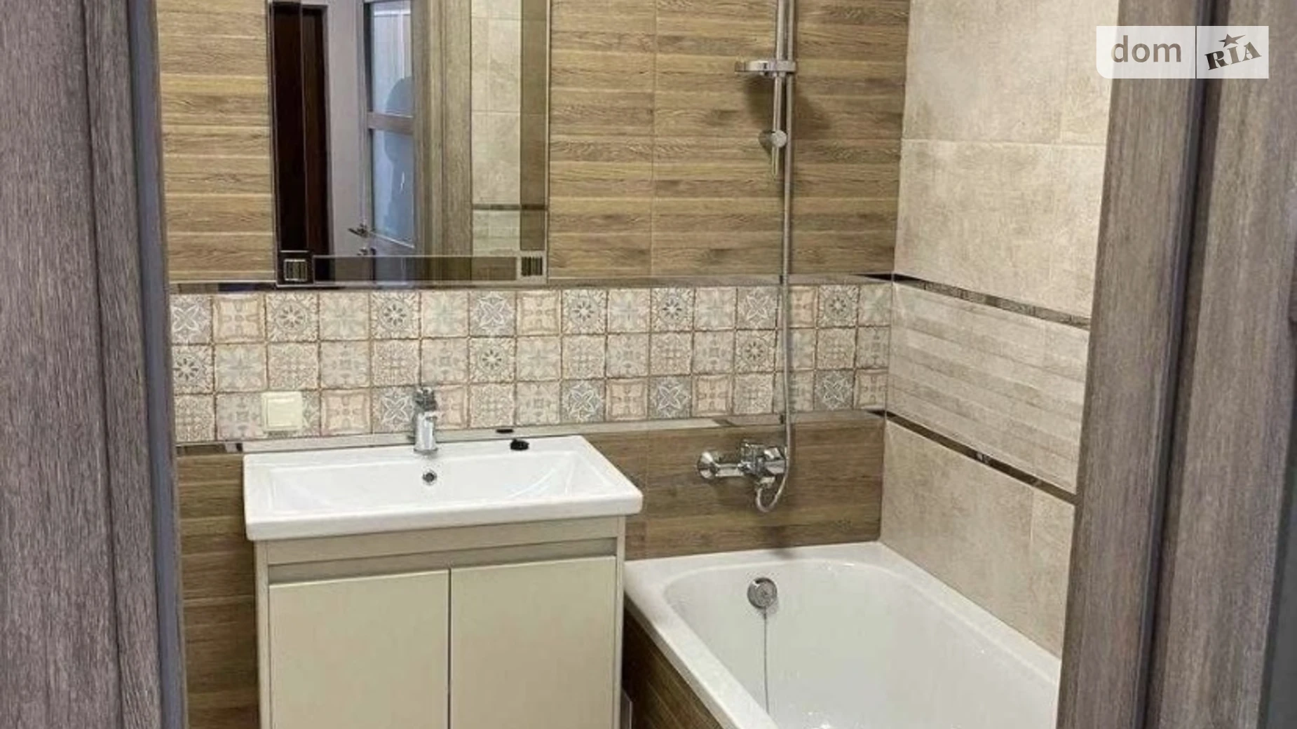 Сдается в аренду 1-комнатная квартира 43 кв. м в Липинах, ул. Марии Заньковецкой - фото 5