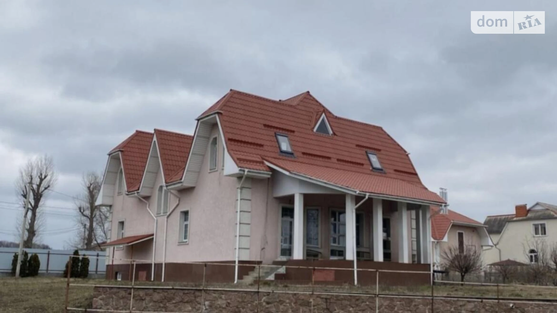 Продается дом на 2 этажа 293 кв. м с подвалом, цена: 425000 $ - фото 3