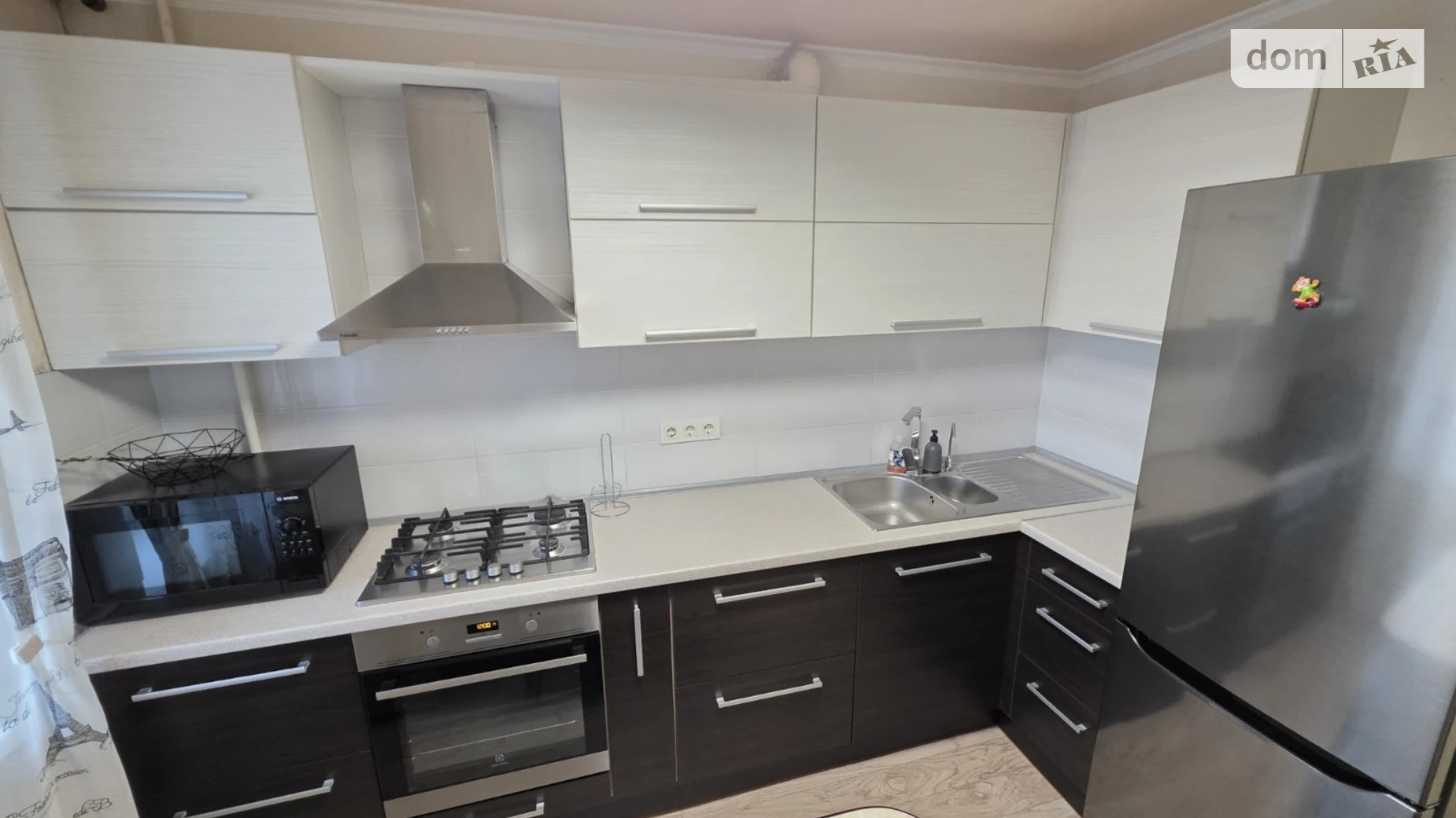 Продается 1-комнатная квартира 36.7 кв. м в Одессе, ул. Академика Королева - фото 2