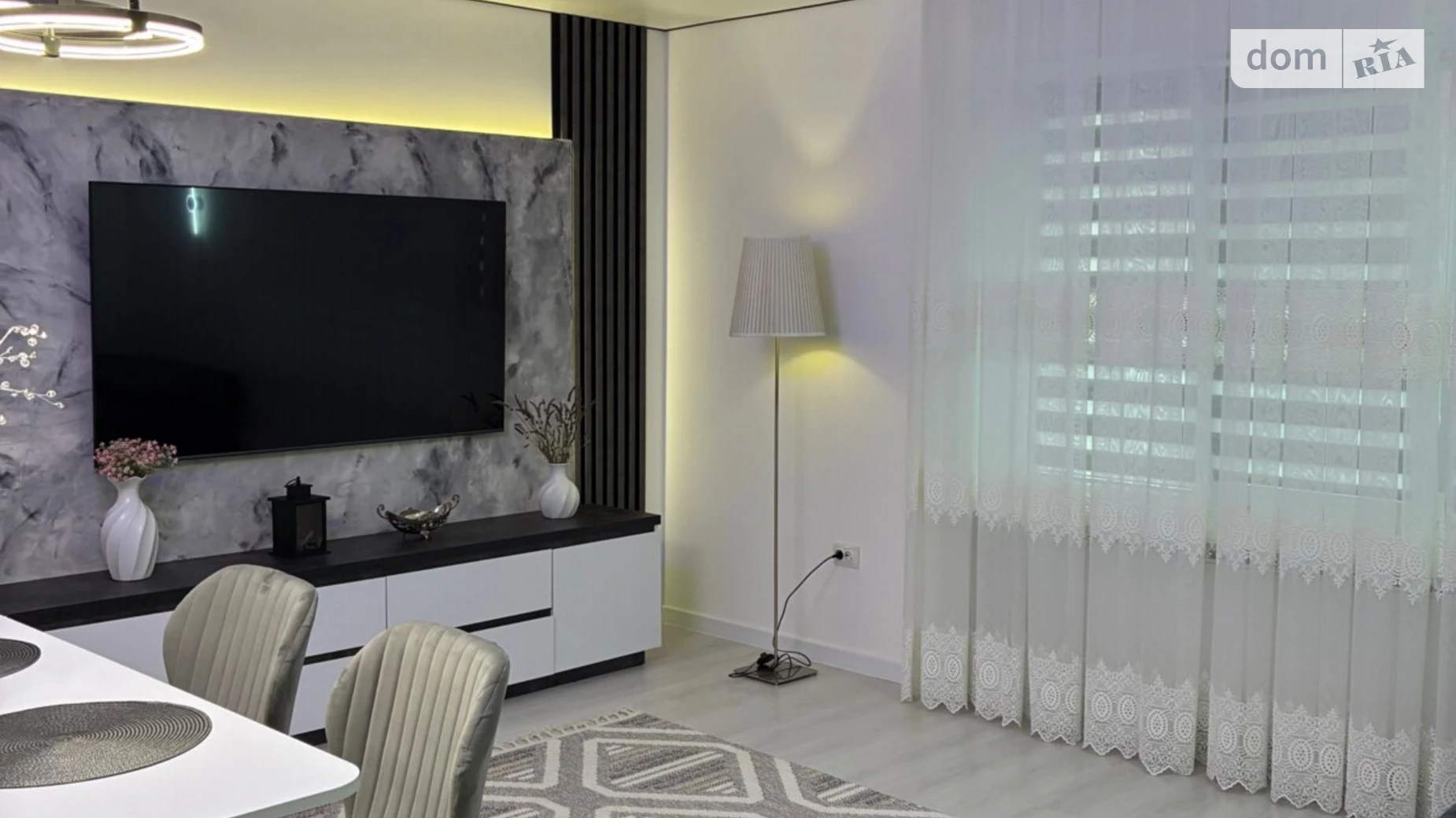 Продається 3-кімнатна квартира 71 кв. м у Тячеві, Вулиця Олега Куцина, 111 - фото 3