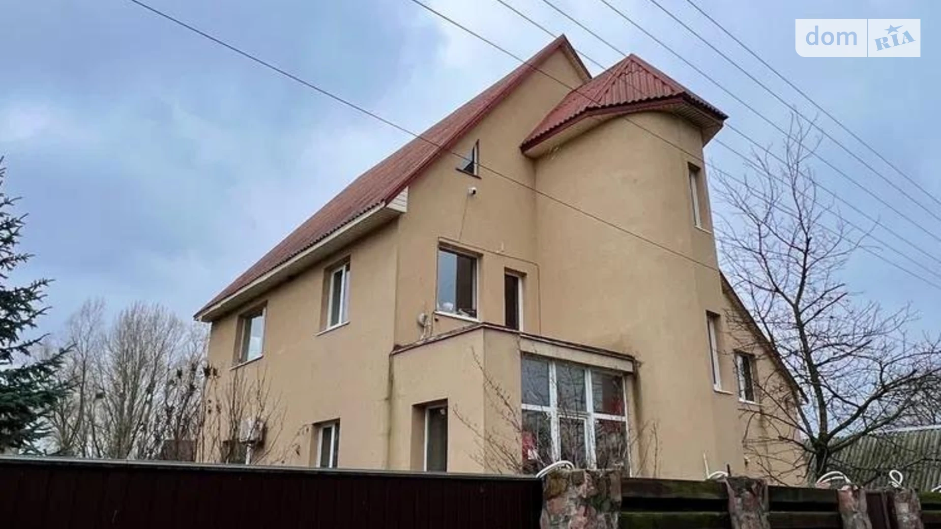 Сдается в аренду дом на 3 этажа 360 кв. м с участком, цена: 1500 $ - фото 2