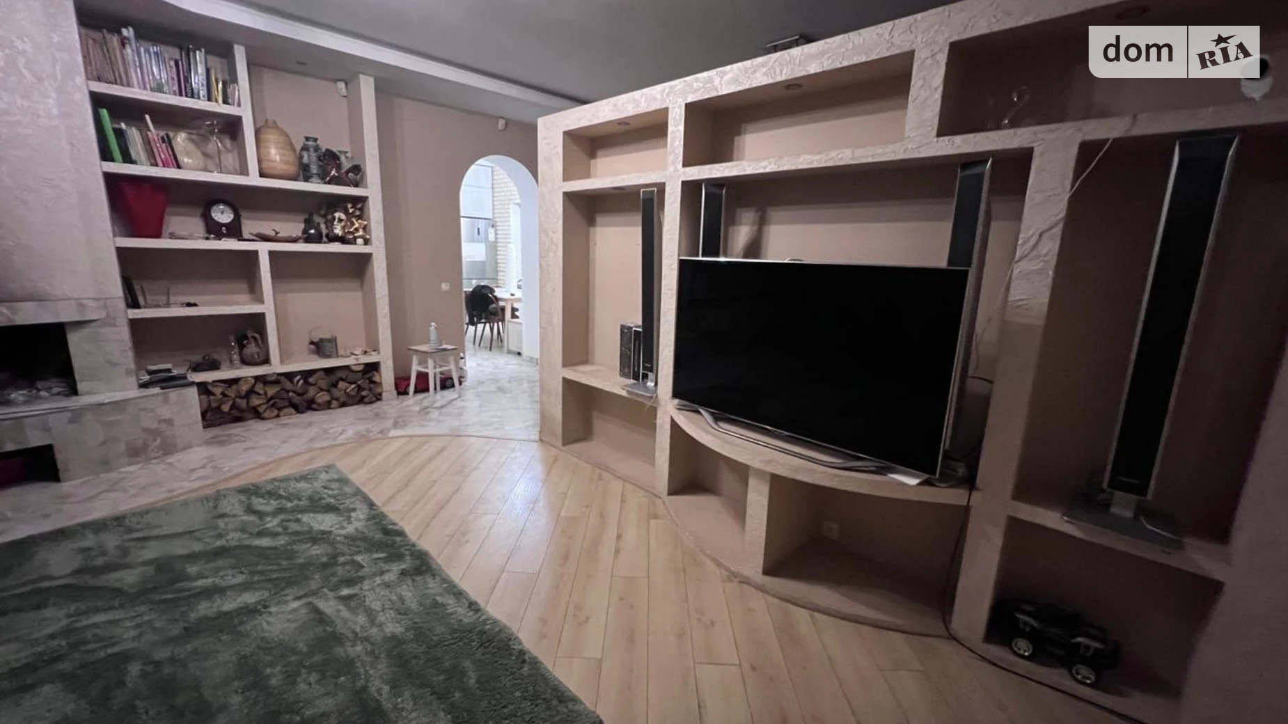 Сдается в аренду дом на 3 этажа 360 кв. м с участком, цена: 1500 $ - фото 5