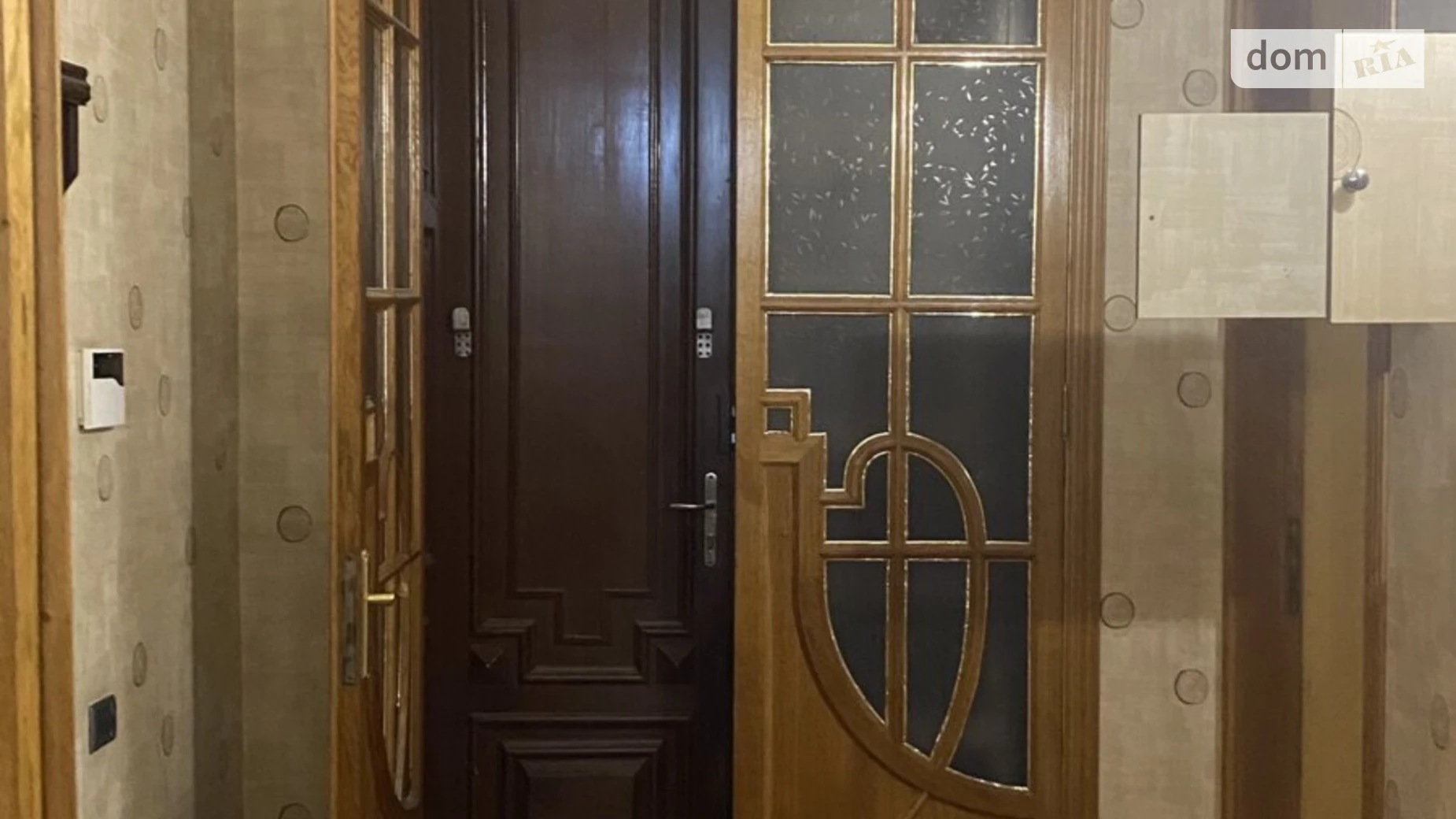 Продается 4-комнатная квартира 251.9 кв. м в Одессе - фото 3