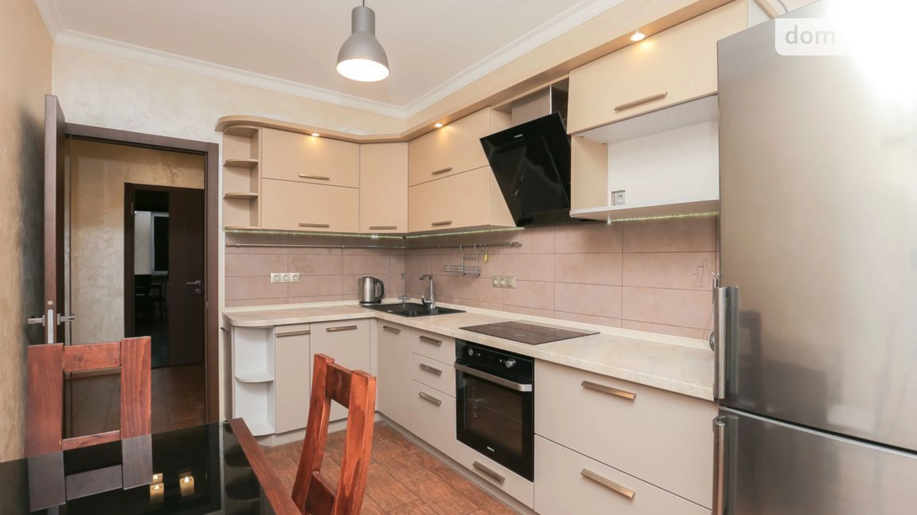 Продается 2-комнатная квартира 56.6 кв. м в Киеве, ул. Владимира Наумовича, 6 - фото 3