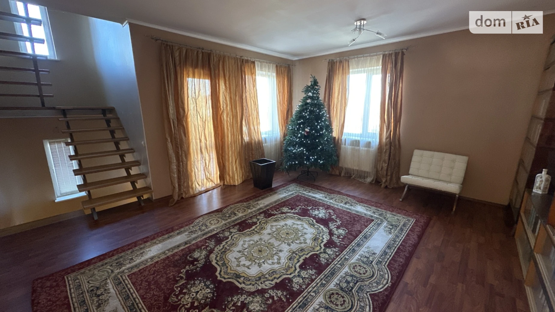 Сдается в аренду дом на 3 этажа 250 кв. м с беседкой, цена: 1500 $ - фото 3