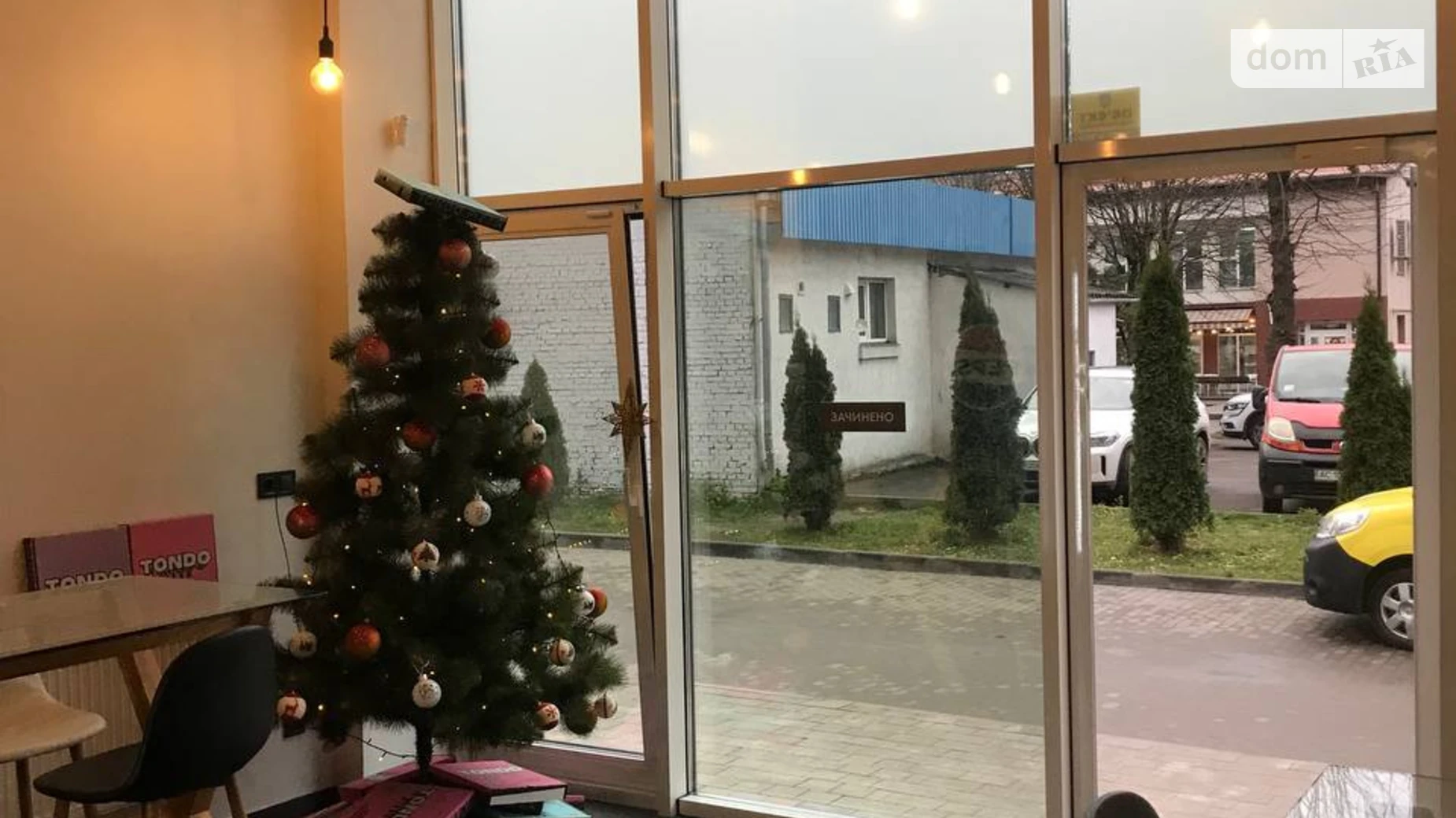 Сдается в аренду помещения свободного назначения 66.5 кв. м в 1-этажном здании, цена: 36575 грн - фото 3