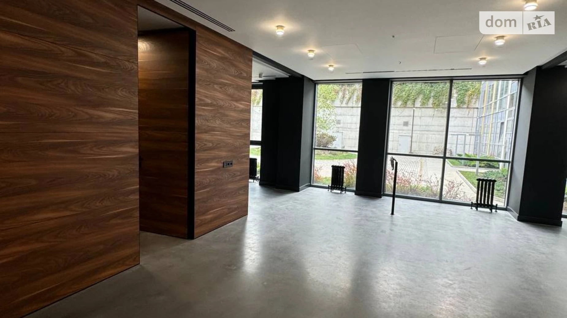 Сдается в аренду офис 80 кв. м в бизнес-центре, цена: 900 $ - фото 4