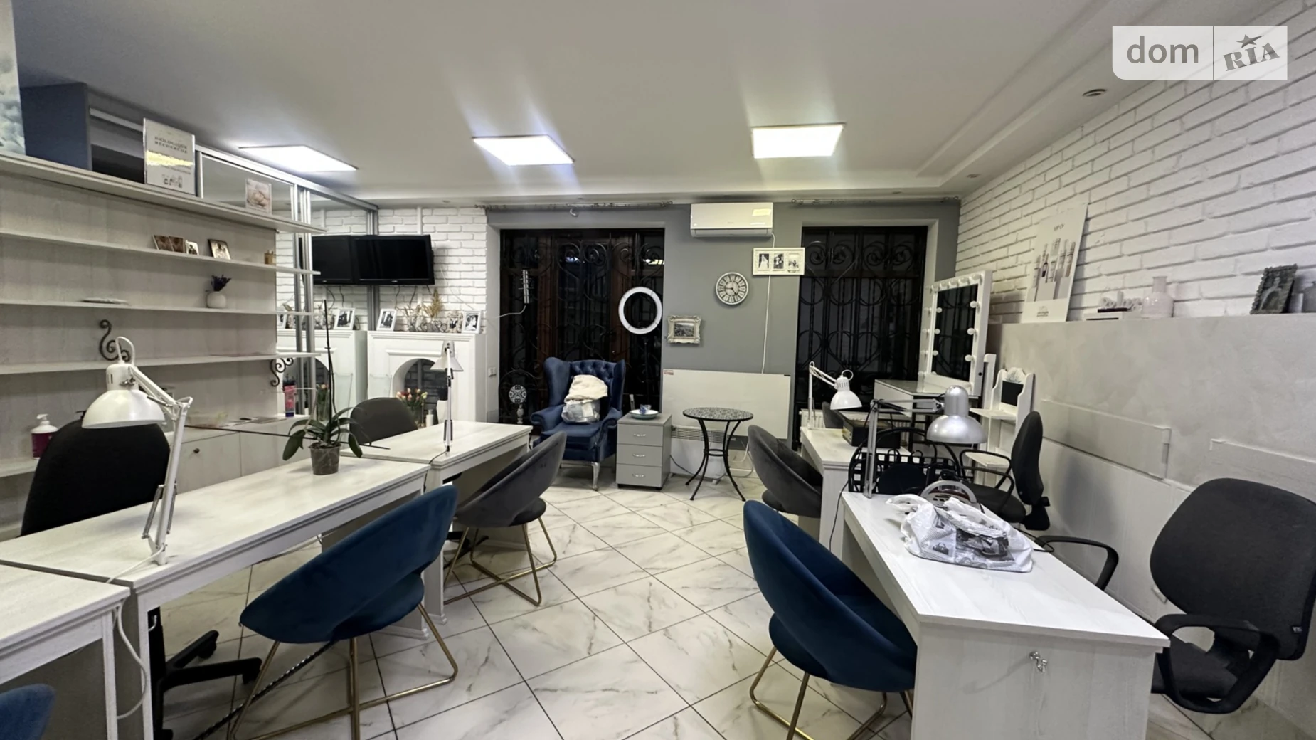 Продается помещения свободного назначения 55 кв. м в 5-этажном здании, цена: 175000 $ - фото 3