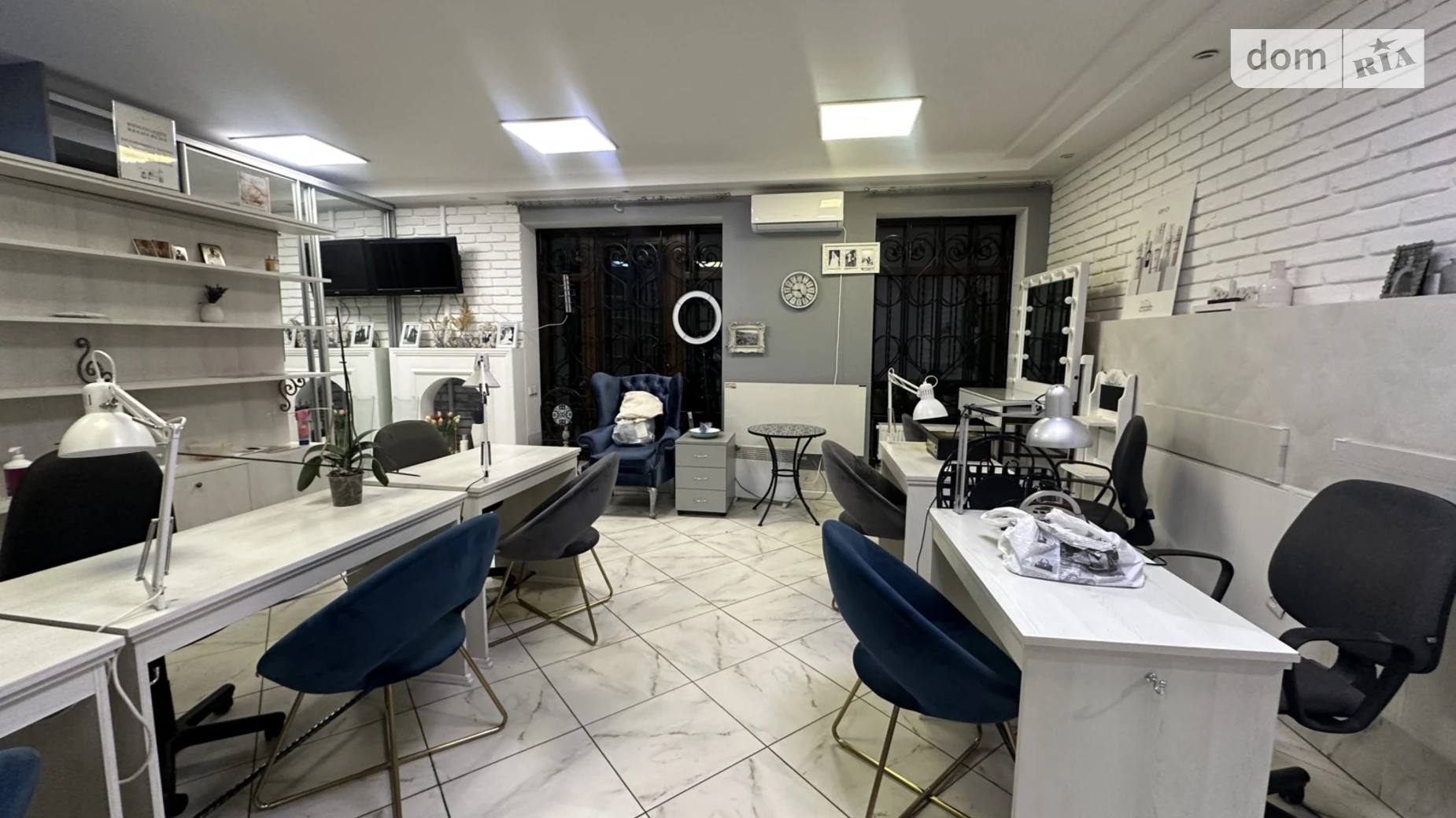 Продается помещения свободного назначения 55 кв. м в 5-этажном здании, цена: 175000 $ - фото 4