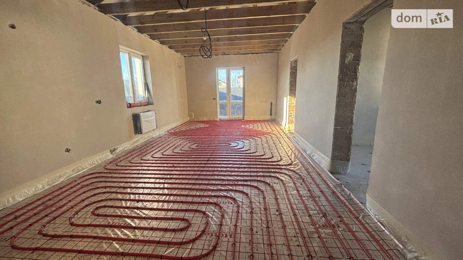 Продается одноэтажный дом 103 кв. м с баней/сауной, цена: 93000 $ - фото 5