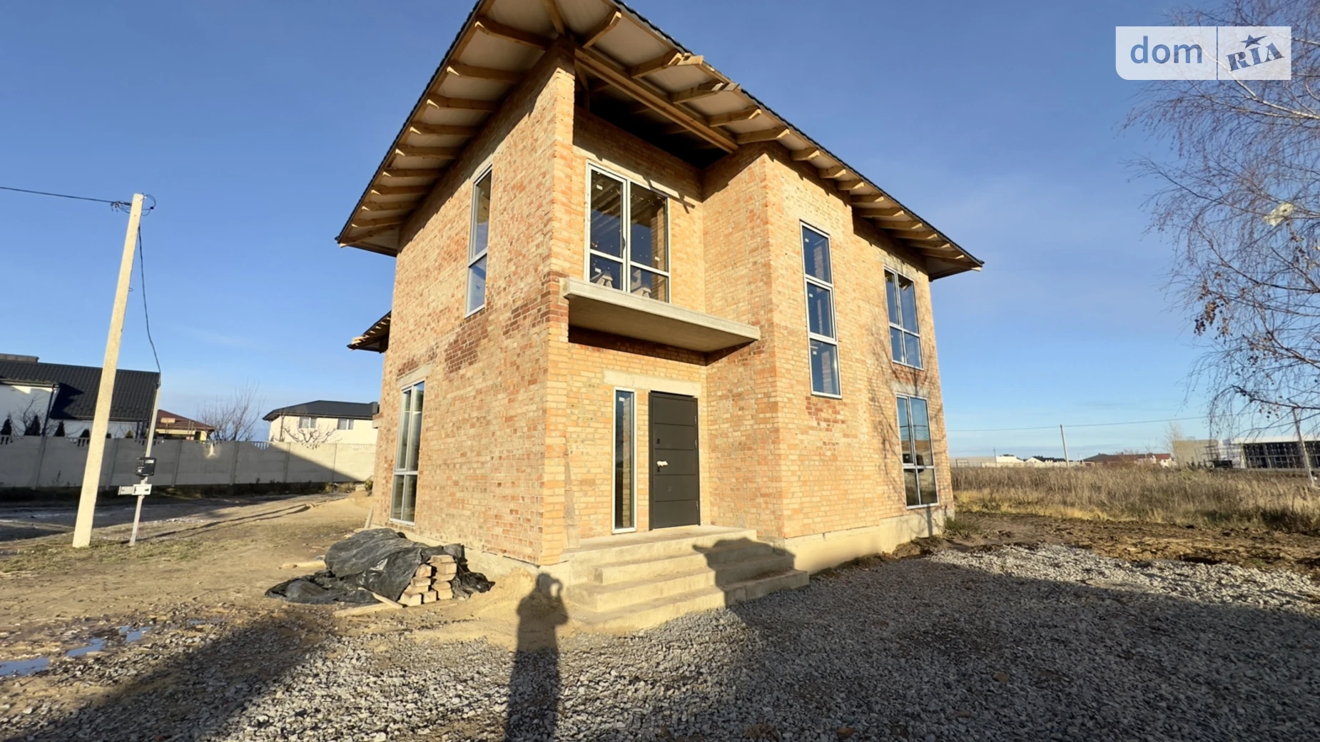 Продается дом на 2 этажа 110 кв. м с гаражом, цена: 76000 $ - фото 2