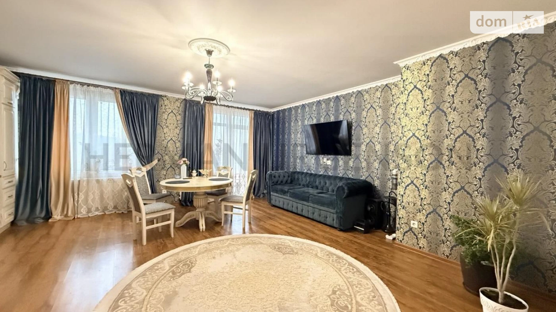 Продается 1-комнатная квартира 73.1 кв. м в Ужгороде, ул. Национальной Гвардии(Гвардейская) - фото 3