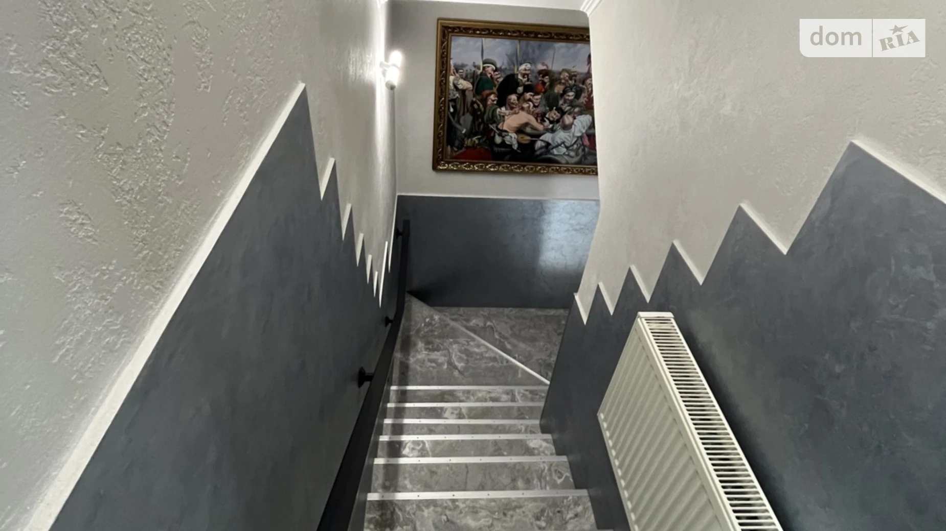 Продается 5-комнатная квартира 225 кв. м в Сокале, ул. Шептицкого, 63 - фото 3