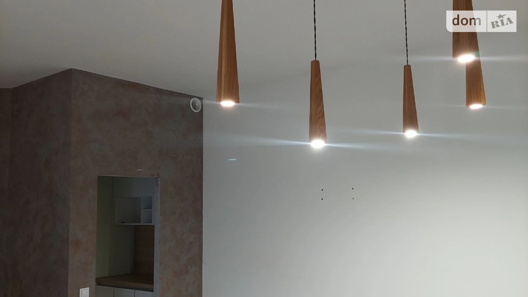 Сдается в аренду офис 27 кв. м в бизнес-центре, цена: 6000 грн - фото 2