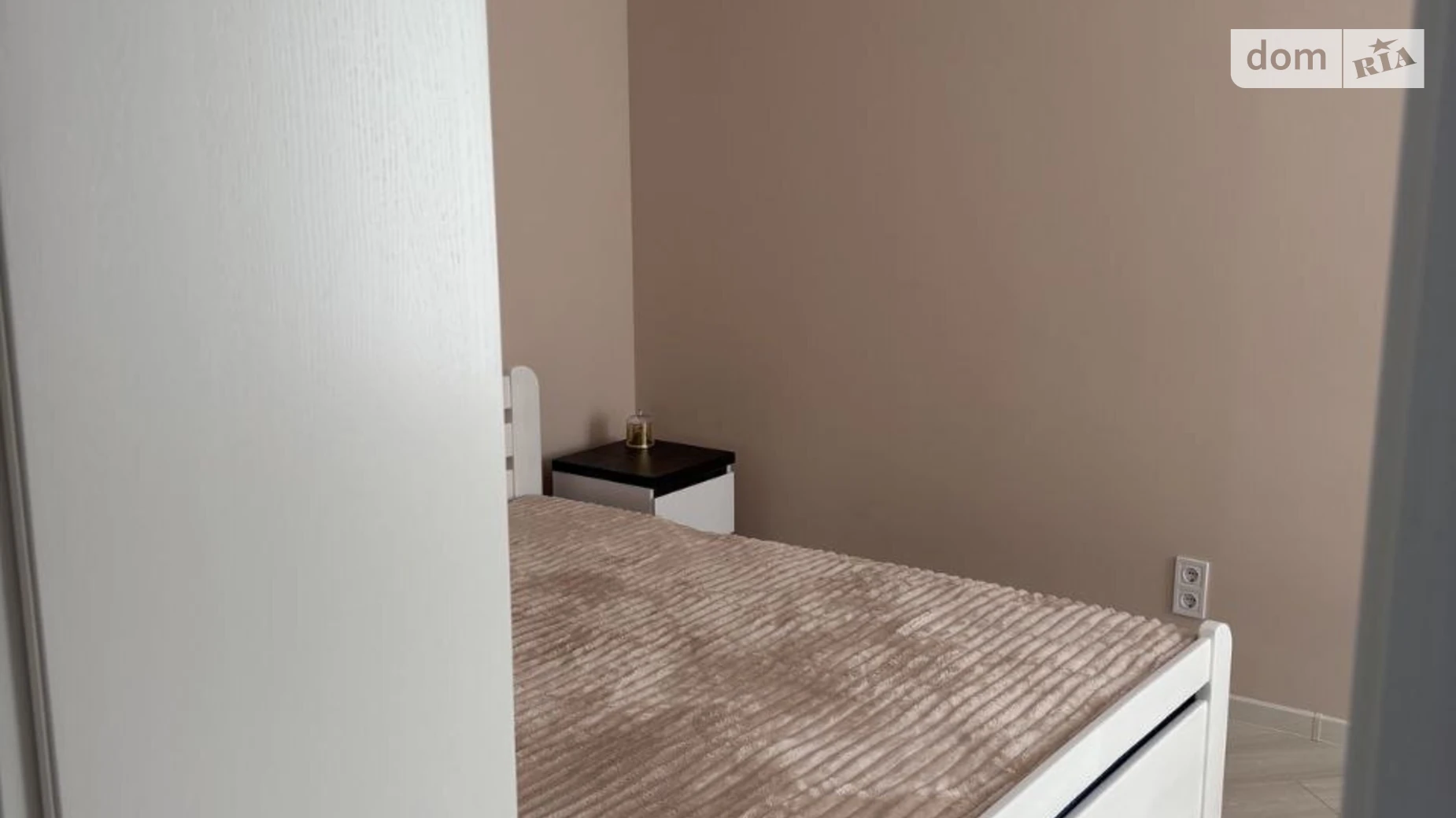 Сдается в аренду 1-комнатная квартира 48 кв. м в Виннице, ул. Андрея Шептицкого, 4 - фото 3