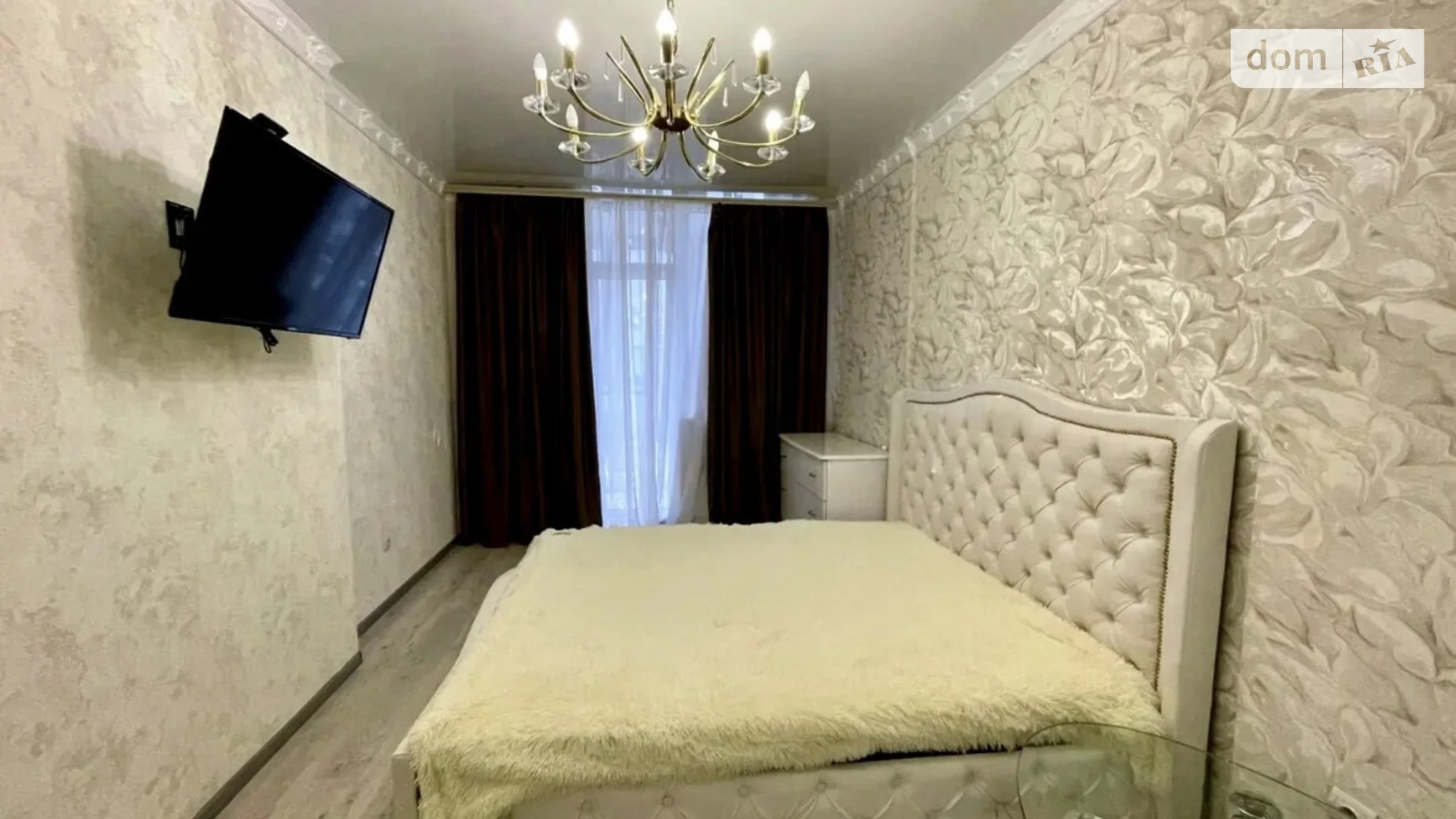 Продается 2-комнатная квартира 73 кв. м в Киеве, ул. Драгоманова, 2А - фото 3