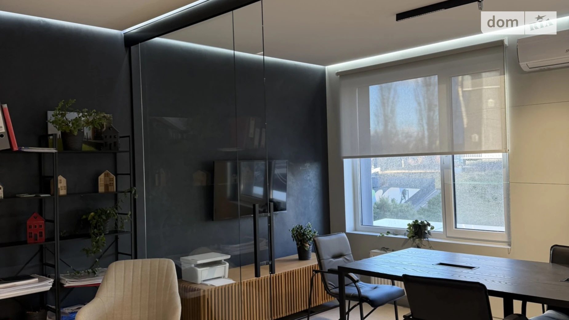 Продается 1-комнатная квартира 40 кв. м в Киеве, ул. Академика Заболотного, 1А - фото 2