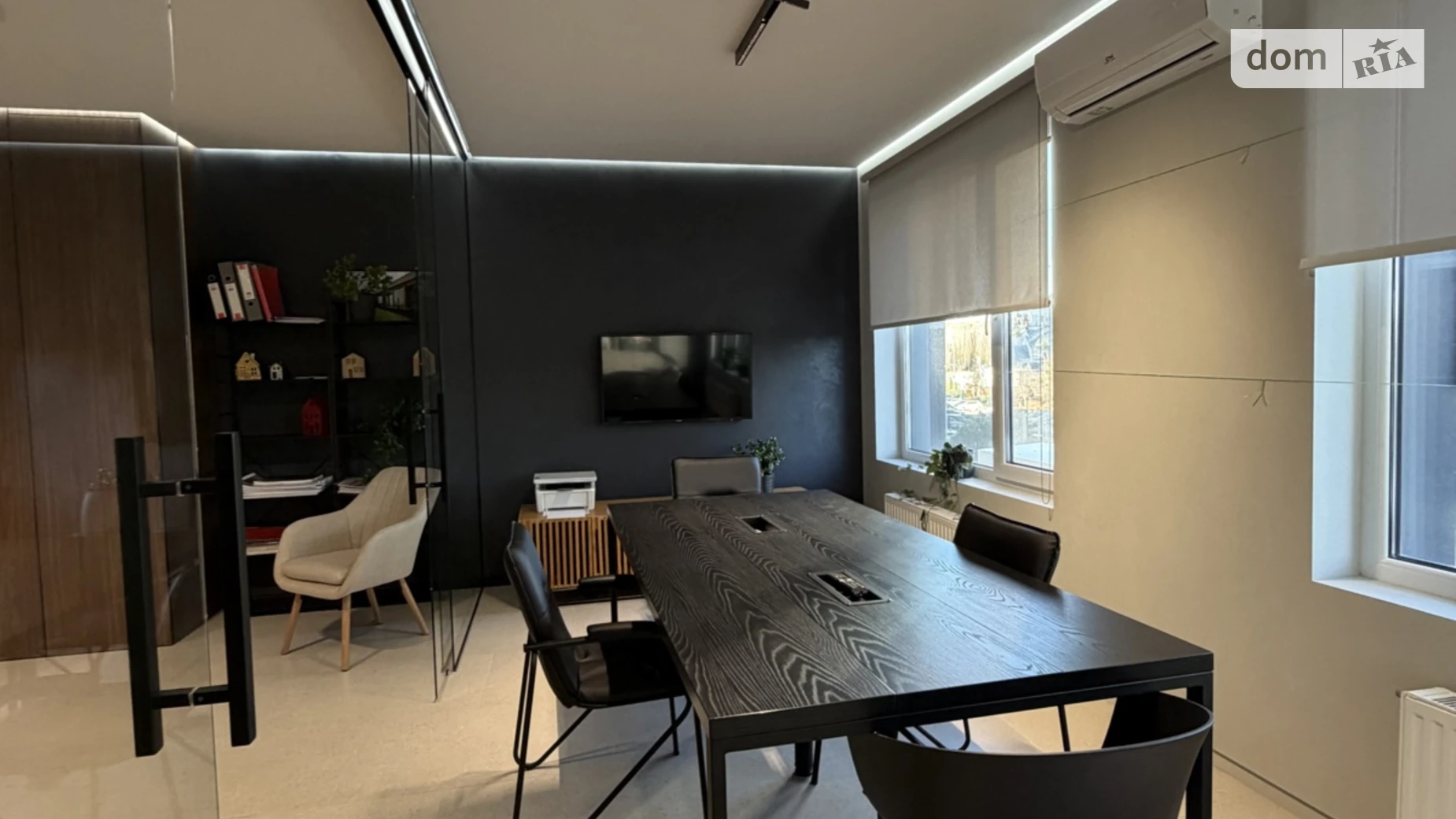 Продается 1-комнатная квартира 40 кв. м в Киеве, ул. Академика Заболотного, 1А - фото 3