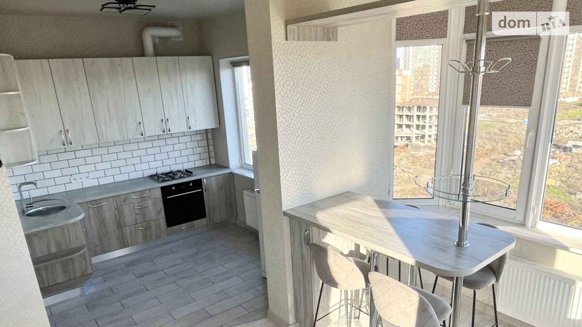 Сдается в аренду 1-комнатная квартира 41 кв. м в, цена: 11000 грн - фото 2