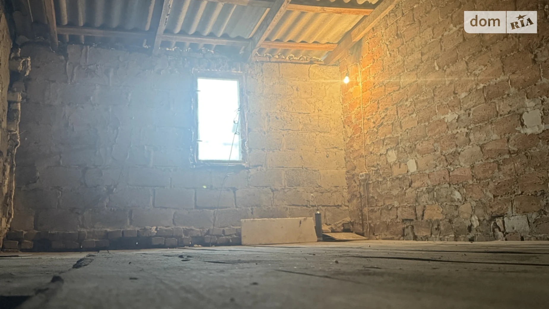 Продається окремий гараж універсальний на 60 кв. м, цена: 6000 $ - фото 2