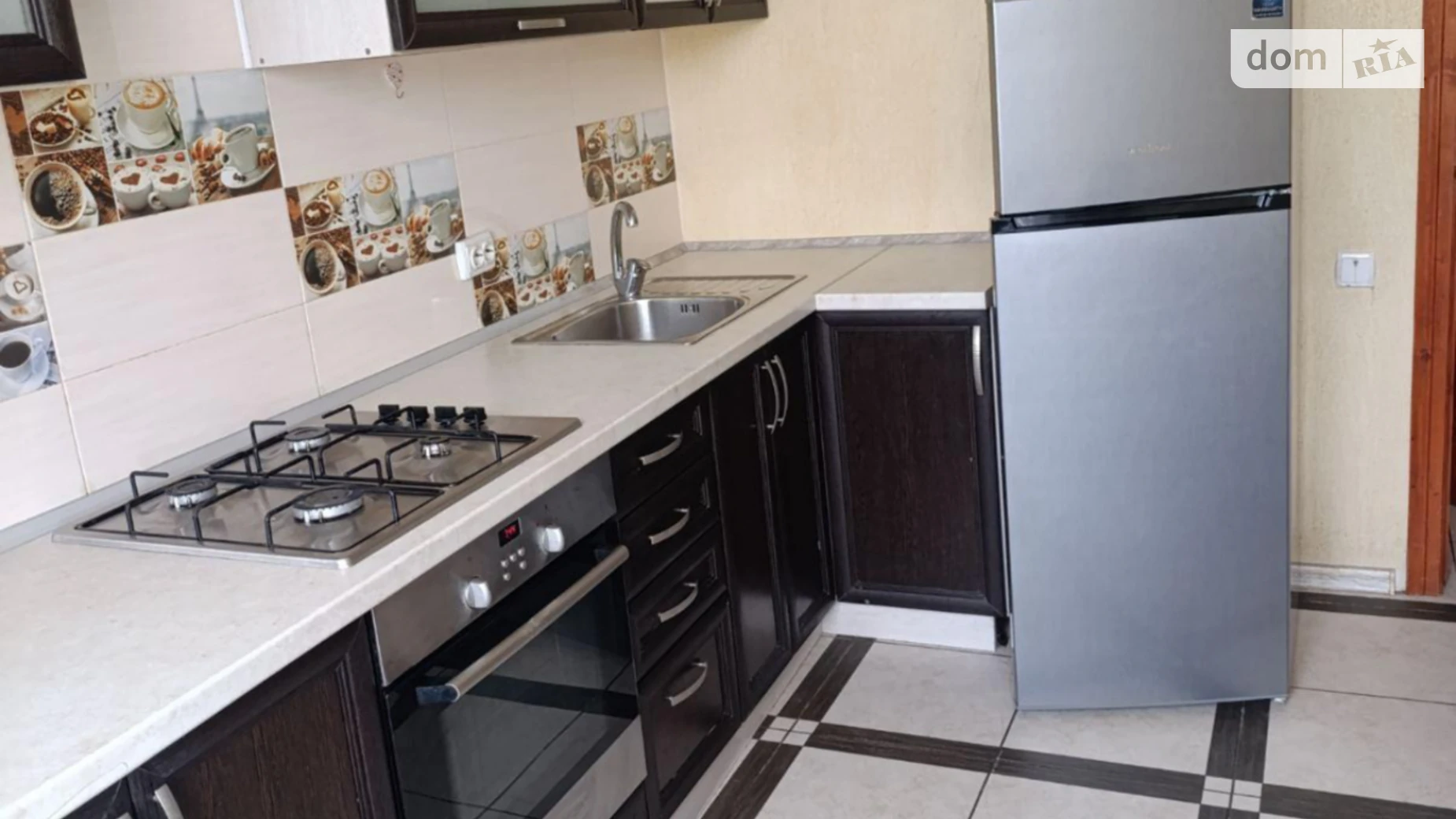 Продается 2-комнатная квартира 56.3 кв. м в Ивано-Франковске, ул. Галицкая - фото 3