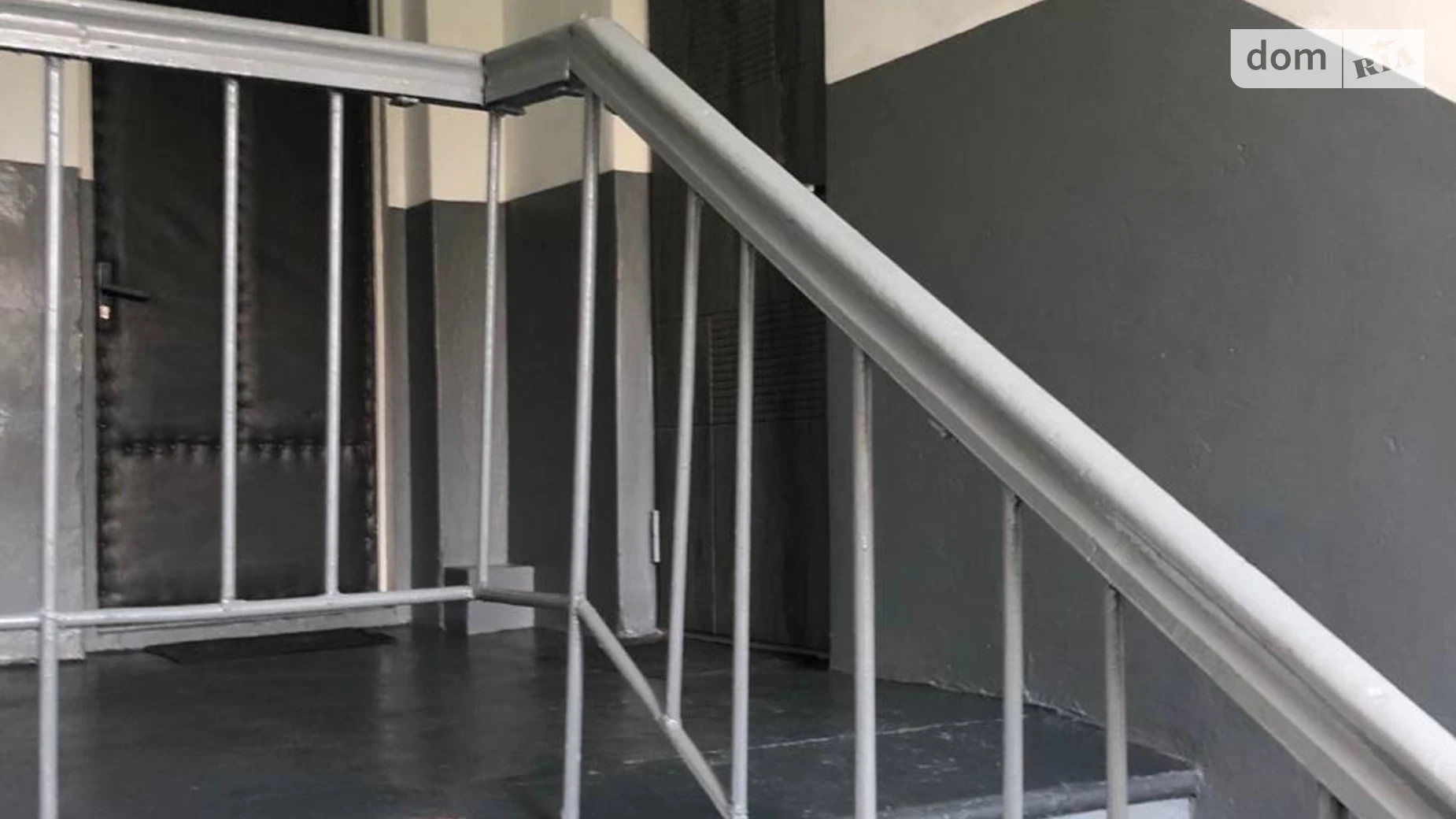 Продается 2-комнатная квартира 42 кв. м в Кременце, ул. Богдана Хмельницкого, 28 - фото 3