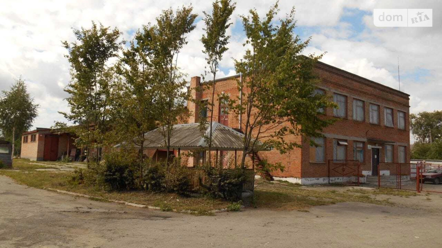 Продается помещения свободного назначения 1400 кв. м в 2-этажном здании, цена: 999999 $ - фото 3