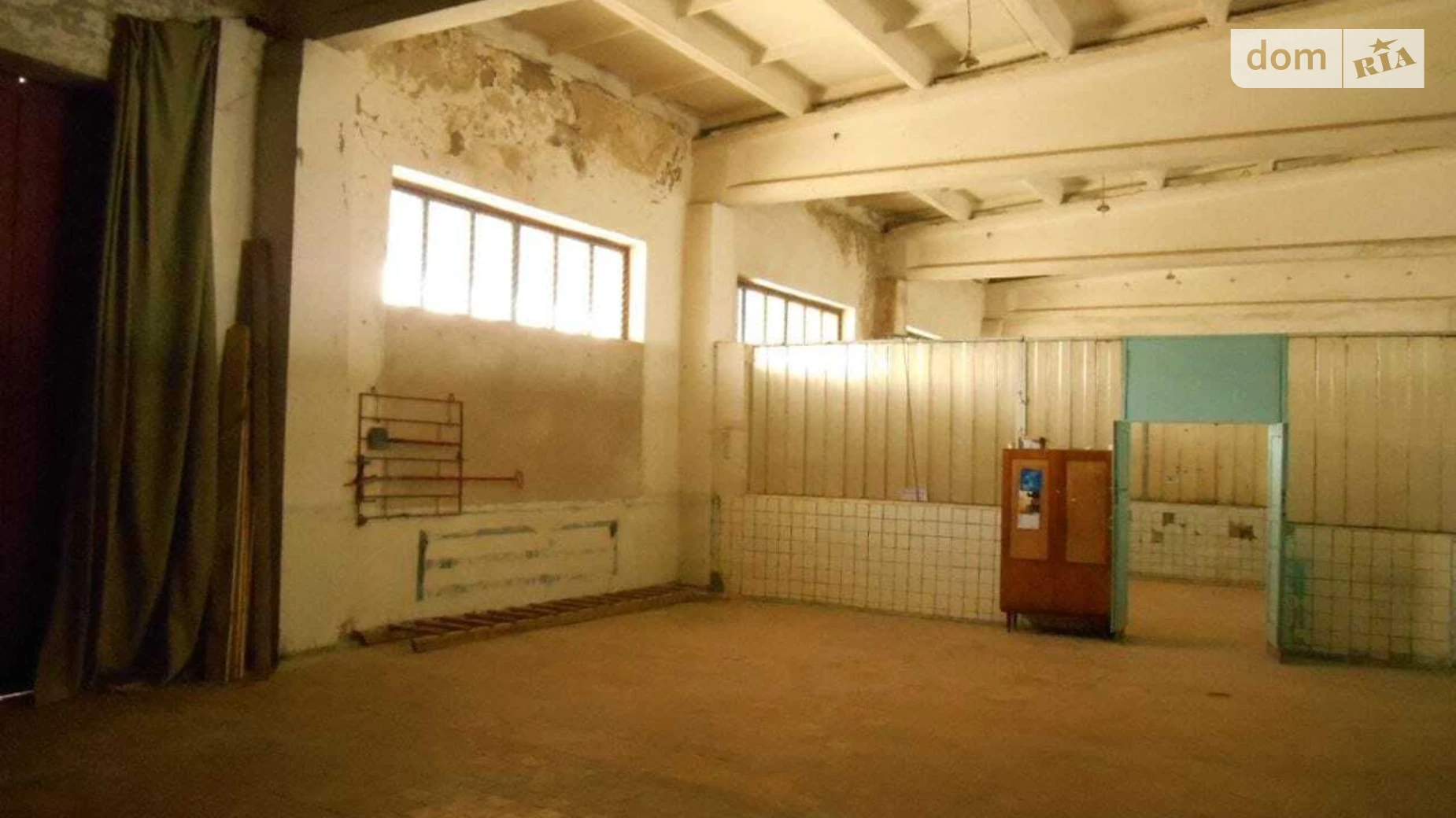 Продается помещения свободного назначения 1400 кв. м в 2-этажном здании, цена: 999999 $ - фото 4