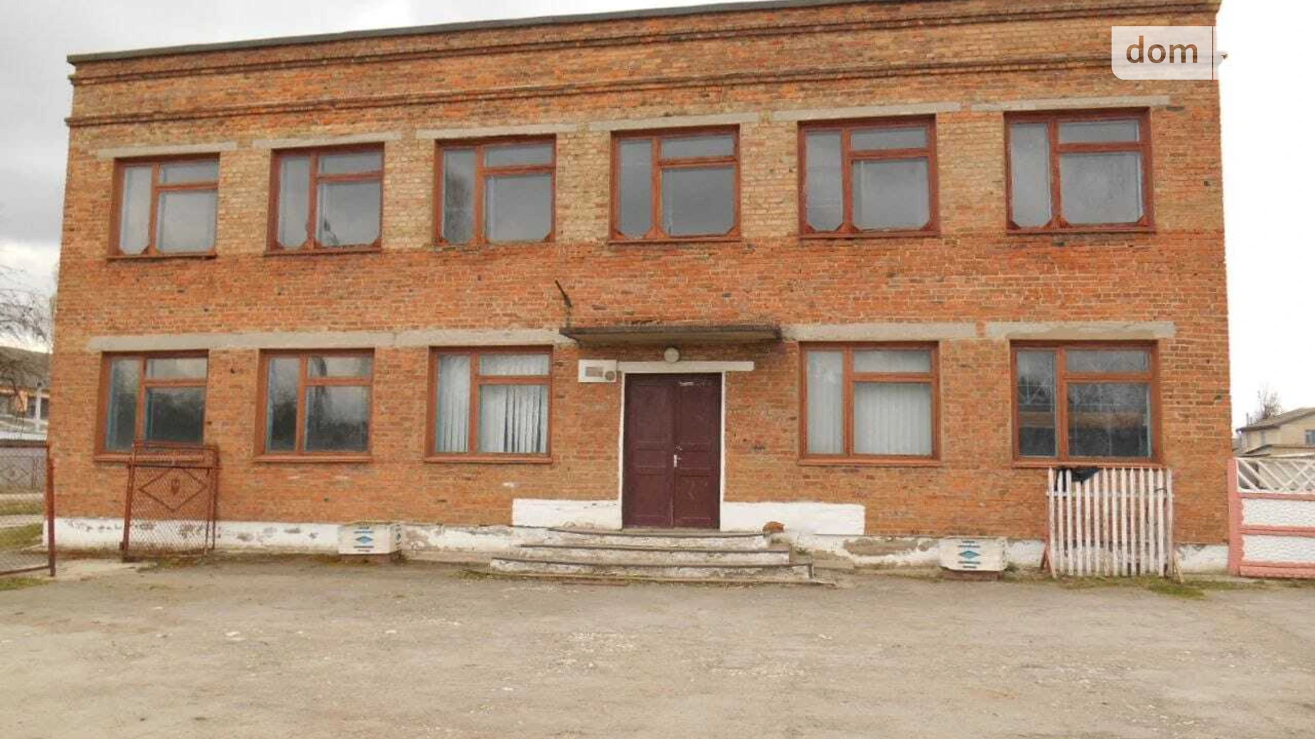 Продается помещения свободного назначения 1400 кв. м в 2-этажном здании, цена: 999999 $ - фото 5