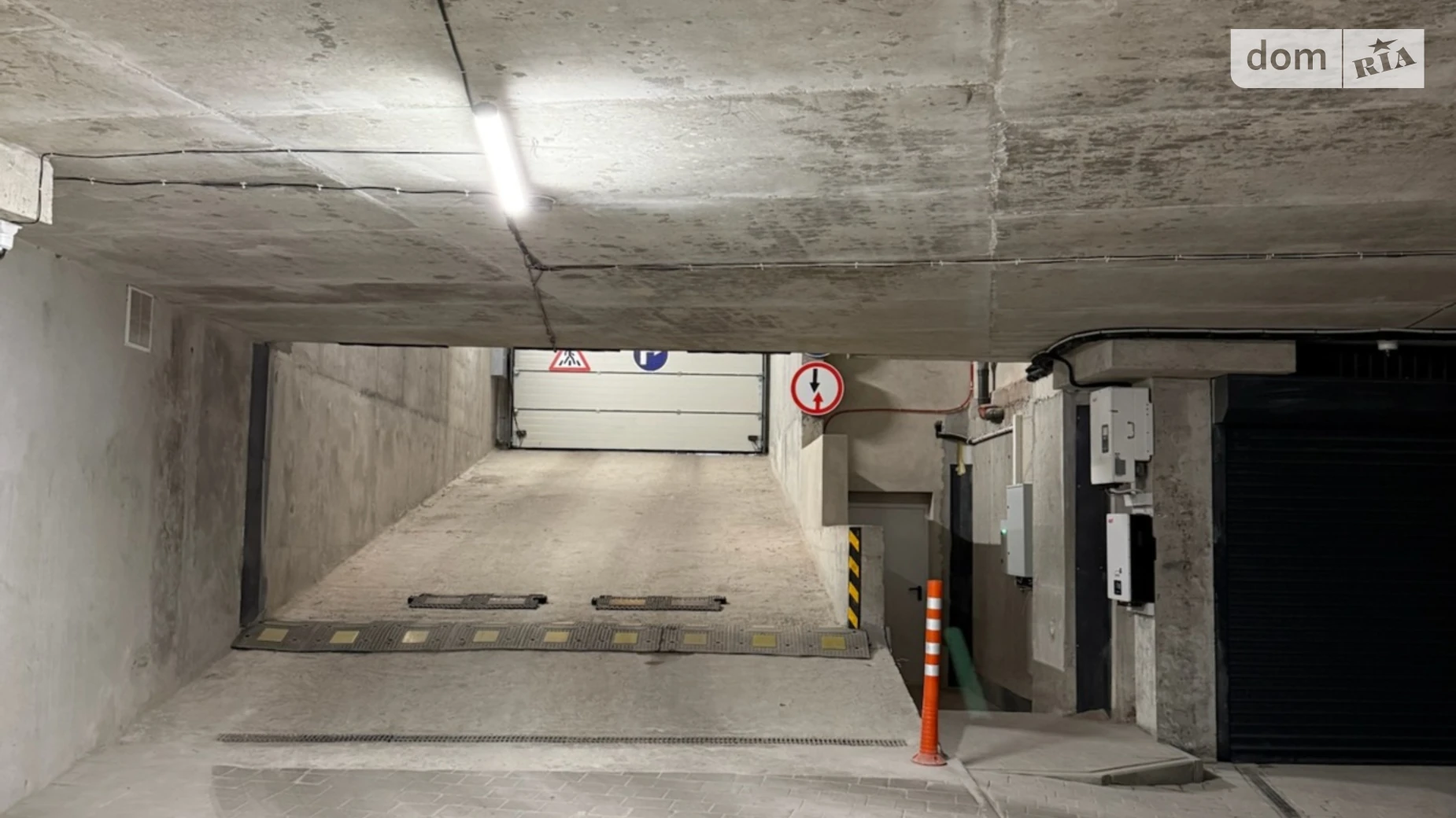 Сдается в аренду подземный паркинг под легковое авто на 17.8 кв. м, цена: 4000 грн - фото 5
