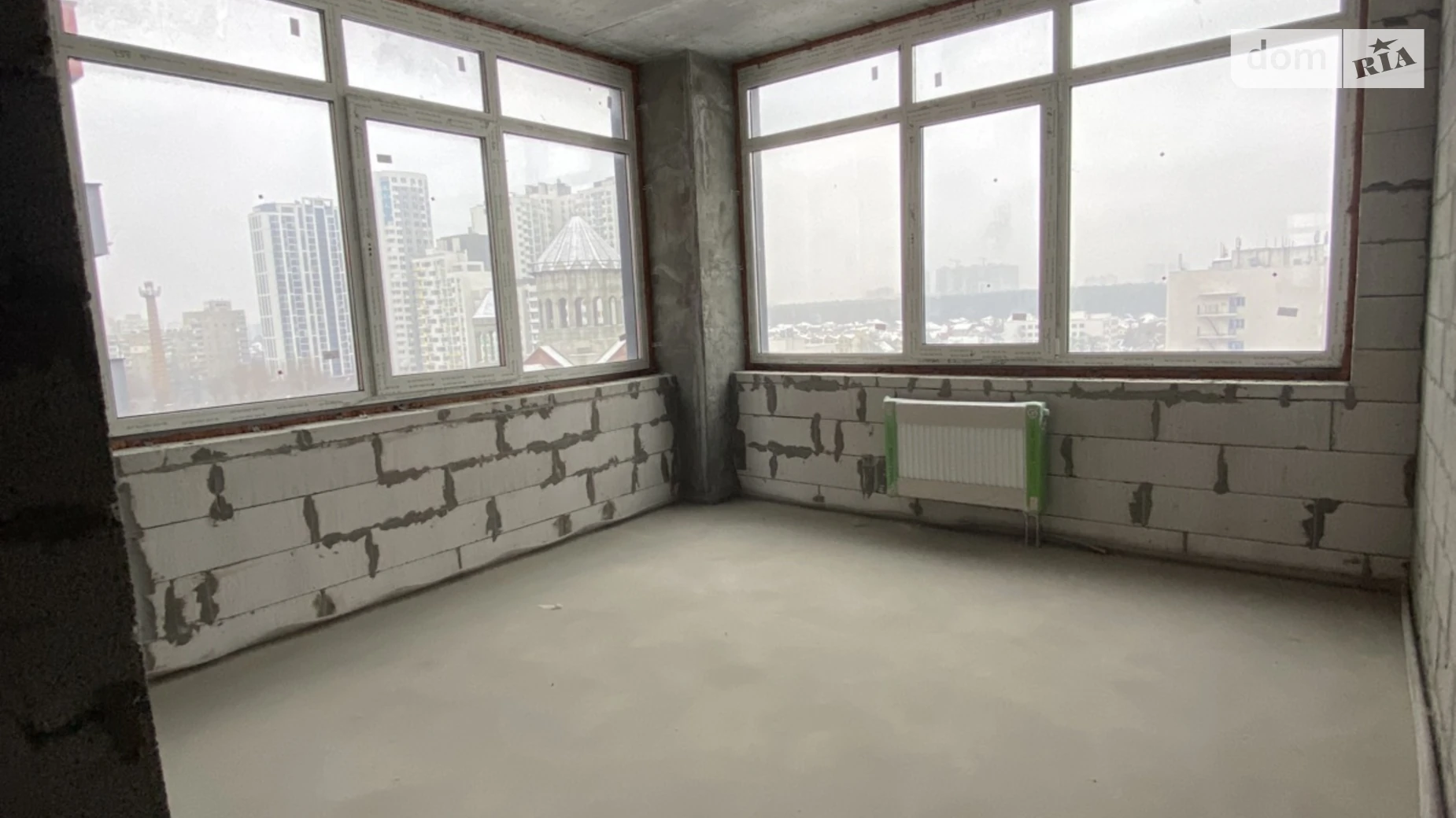 Продается 4-комнатная квартира 115 кв. м в Киеве, ул. Братьев Чибинеевых(Черниговская), 8В - фото 2