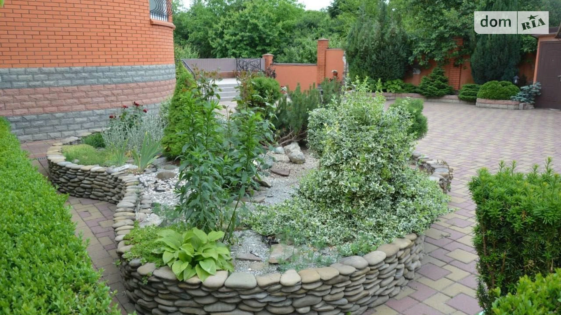 Продается дом на 2 этажа 350 кв. м с бассейном, цена: 420000 $ - фото 3