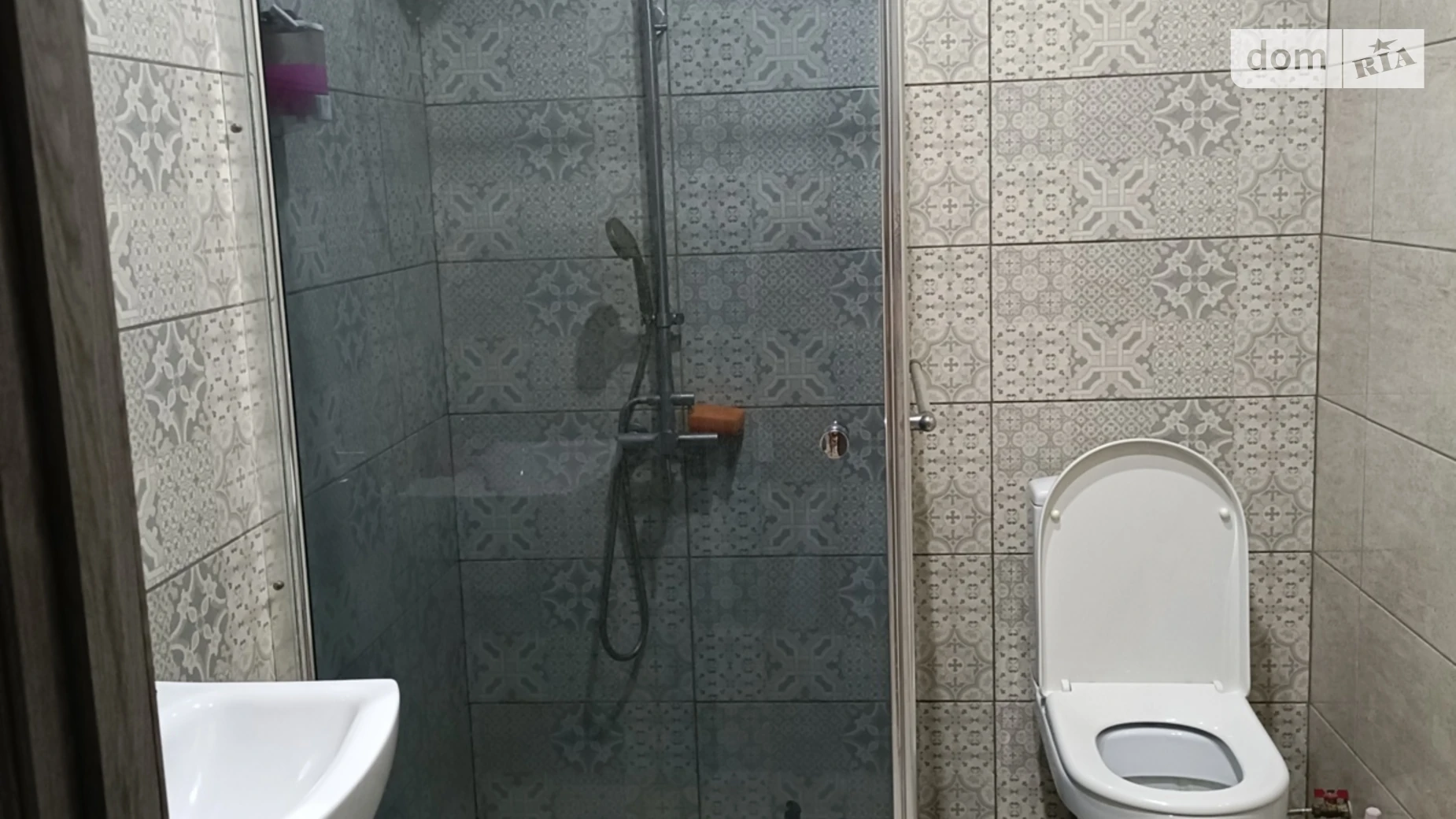 Продается дом на 2 этажа 100 кв. м с гаражом, цена: 200000 $ - фото 4