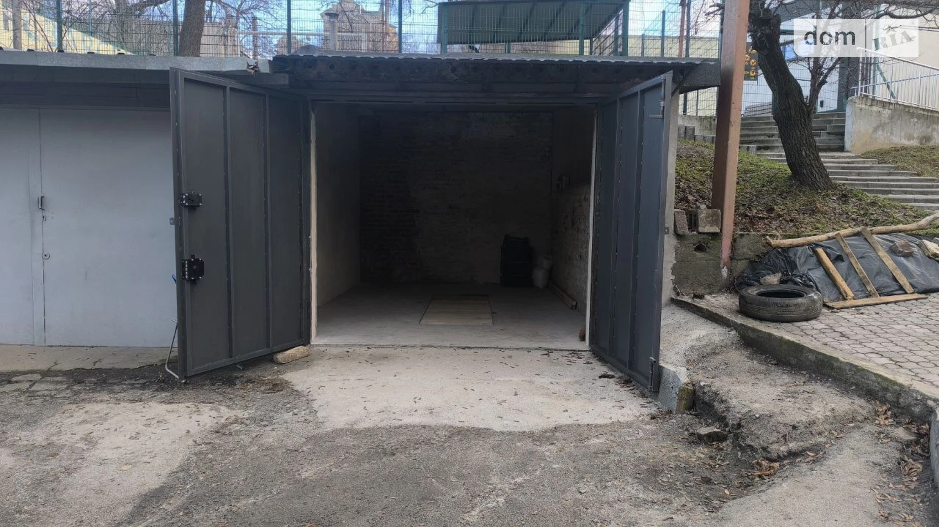 Сдается в аренду отдельно стоящий гараж под легковое авто на 19 кв. м, цена: 3000 грн - фото 2