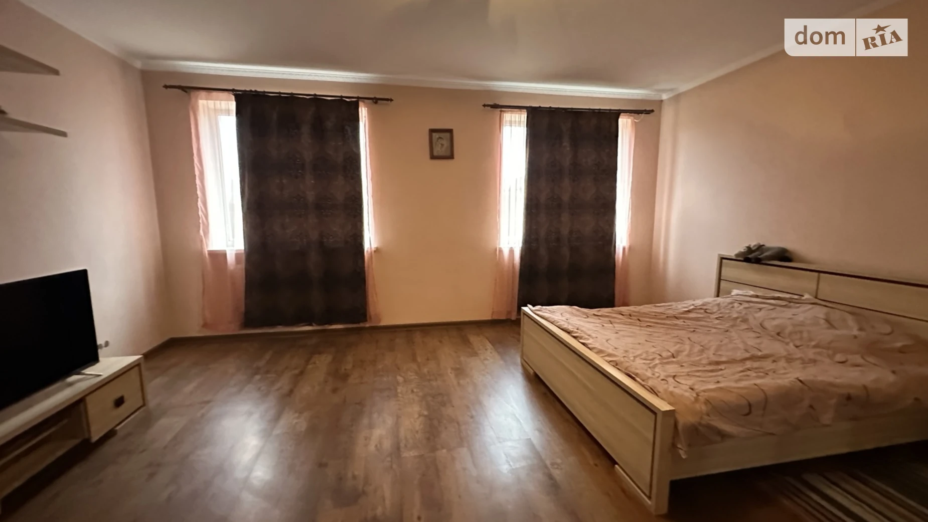 Продается дом на 3 этажа 295 кв. м с беседкой, цена: 150000 $ - фото 2
