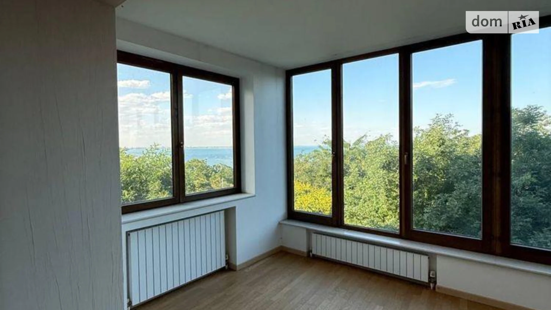 Продается 2-комнатная квартира 175 кв. м в Одессе - фото 2