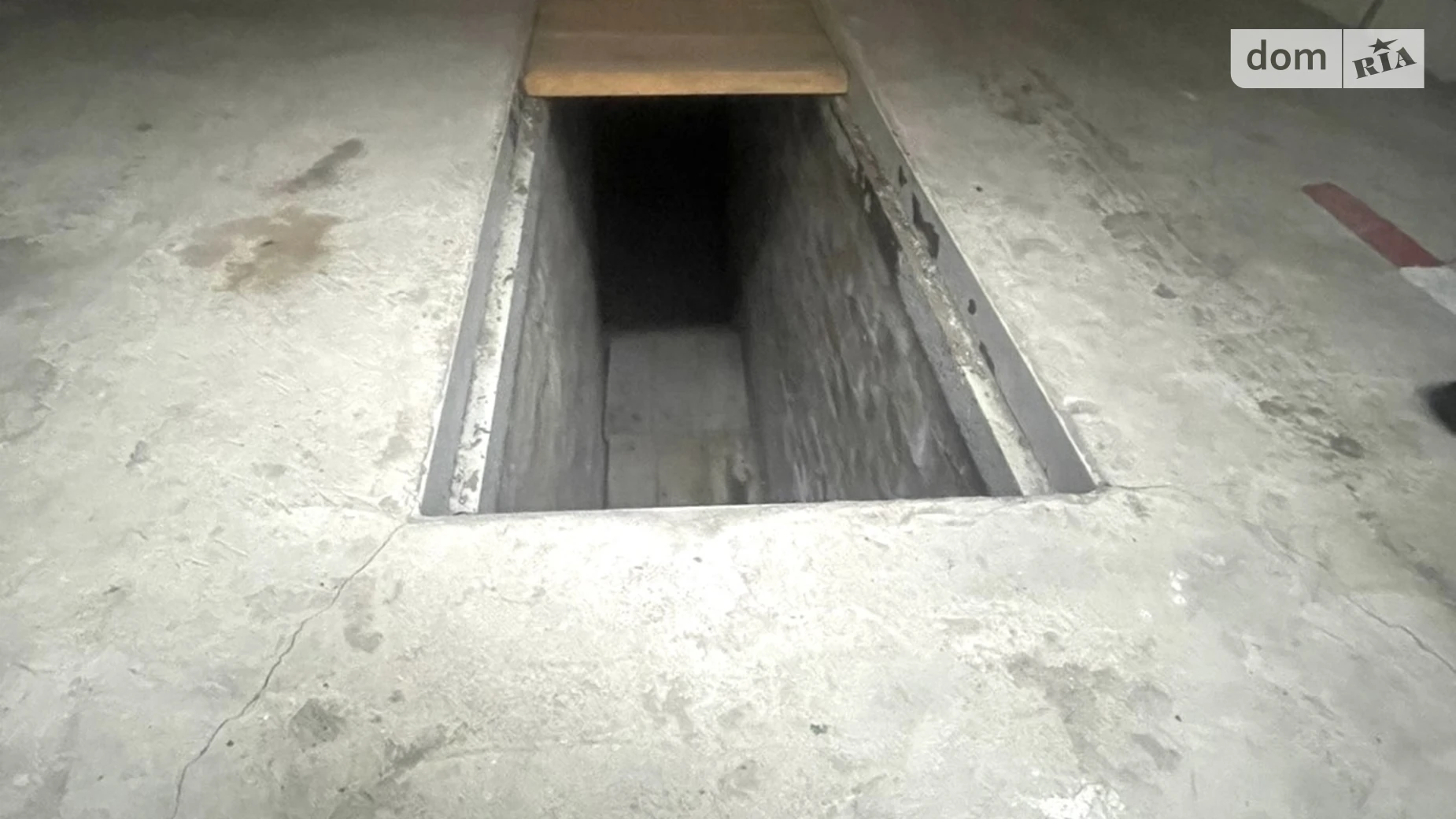 Сдается в аренду отдельно стоящий гараж под легковое авто на 40 кв. м, цена: 2500 грн - фото 5