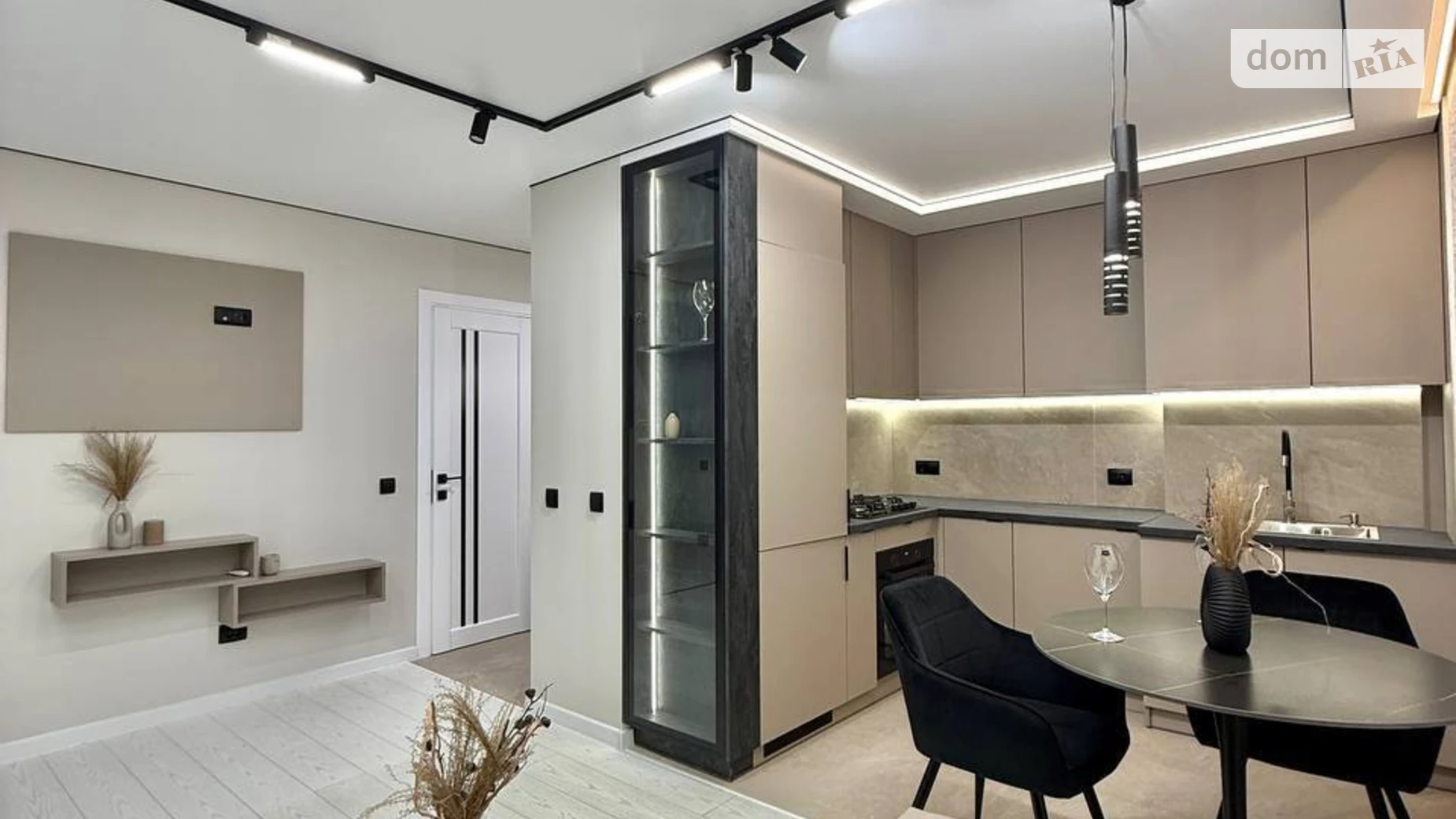 2-комнатная квартира 57 кв. м в Тернополе, ул. Смакулы, 8 - фото 2