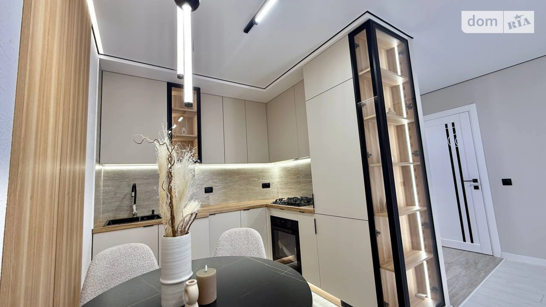 2-комнатная квартира 55 кв. м в Тернополе, ул. Смакулы, 8 - фото 4