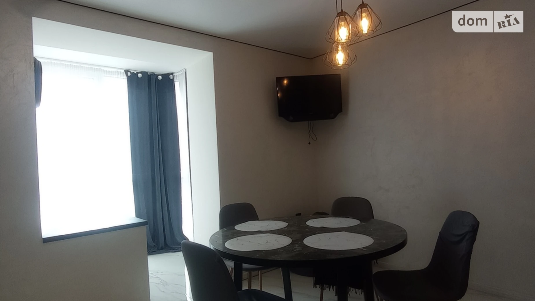 3-комнатная квартира 100 кв. м в Тернополе, ул. Владимира Великого - фото 5