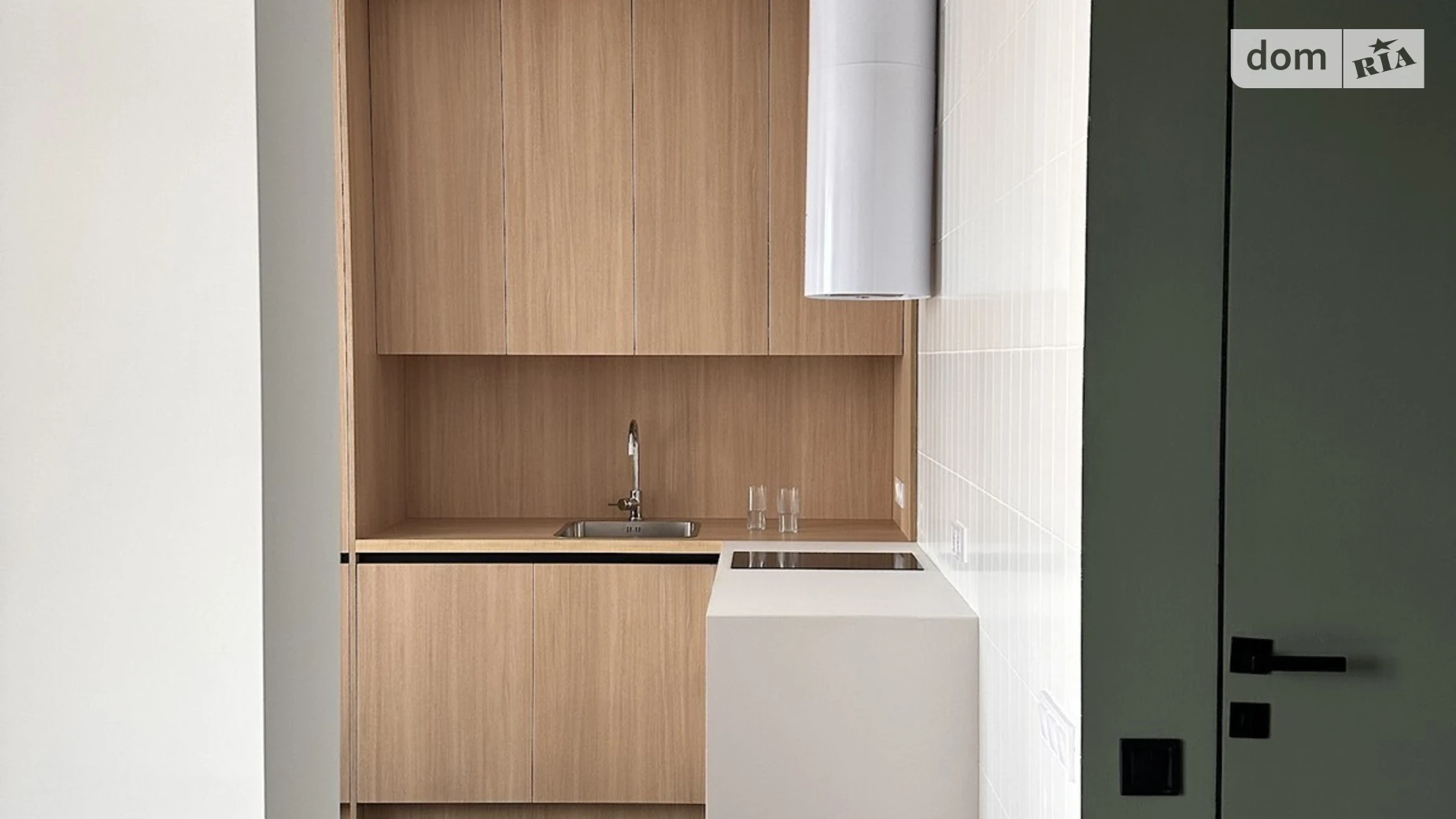 Продається 1-кімнатна квартира 34 кв. м у Ужгороді - фото 2