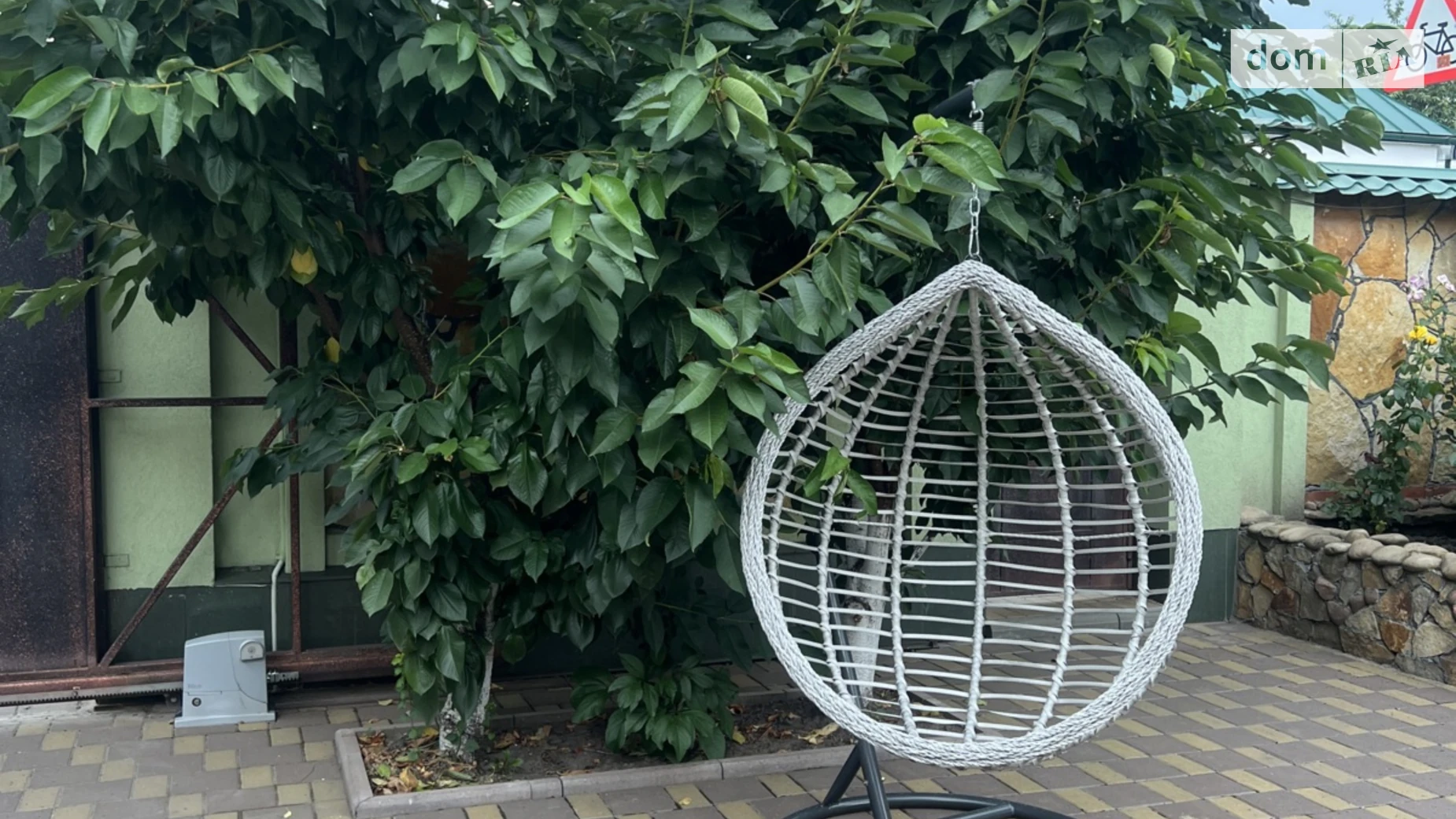 Продается дом на 2 этажа 230 кв. м с мебелью, цена: 250000 $ - фото 2